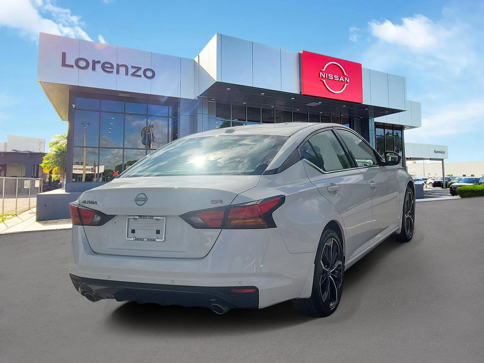 2024 Nissan Altima 2.5 SR photo 5