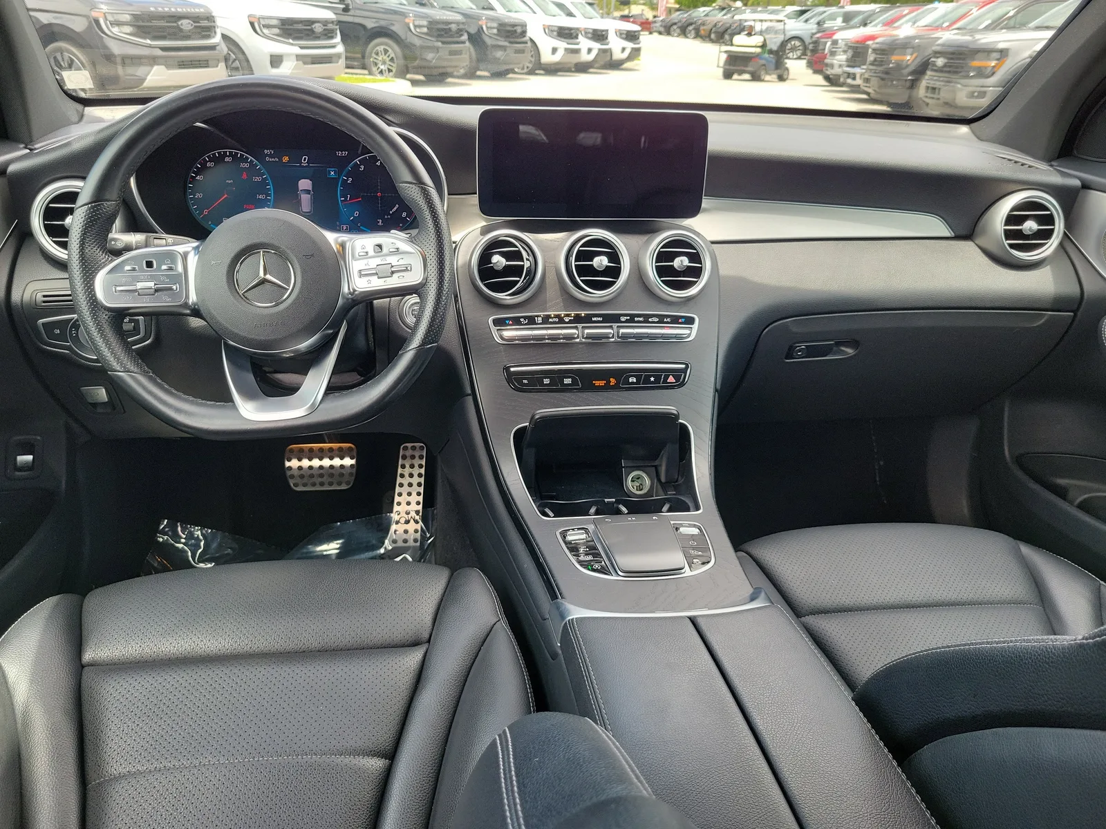 2021 Mercedes-Benz GLC GLC 300 photo 15