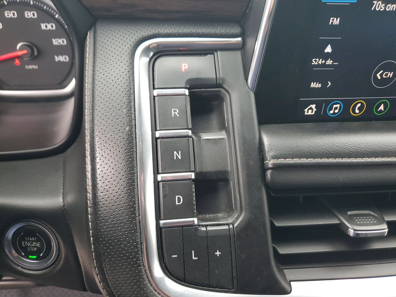 2021 Chevrolet Tahoe Premier photo 25