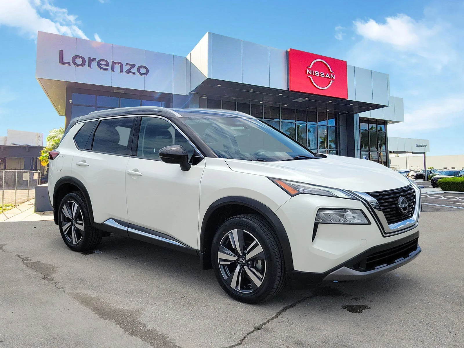 2023 Nissan Rogue SL 4WD photo 3