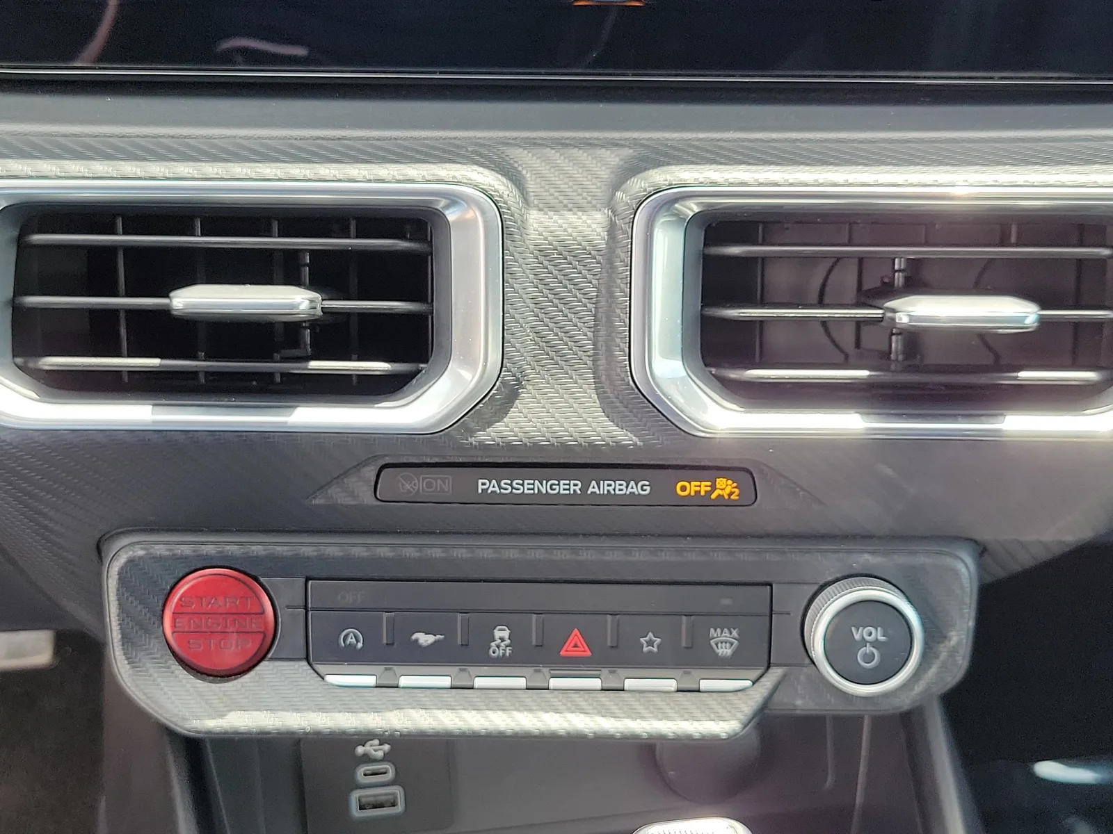 2025 Ford Mustang EcoBoost Premium photo 22