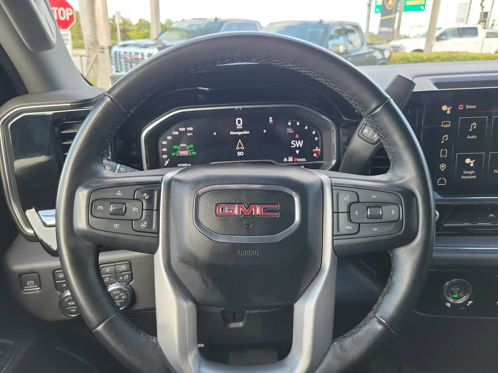 2024 GMC Sierra 1500 SLT photo 19