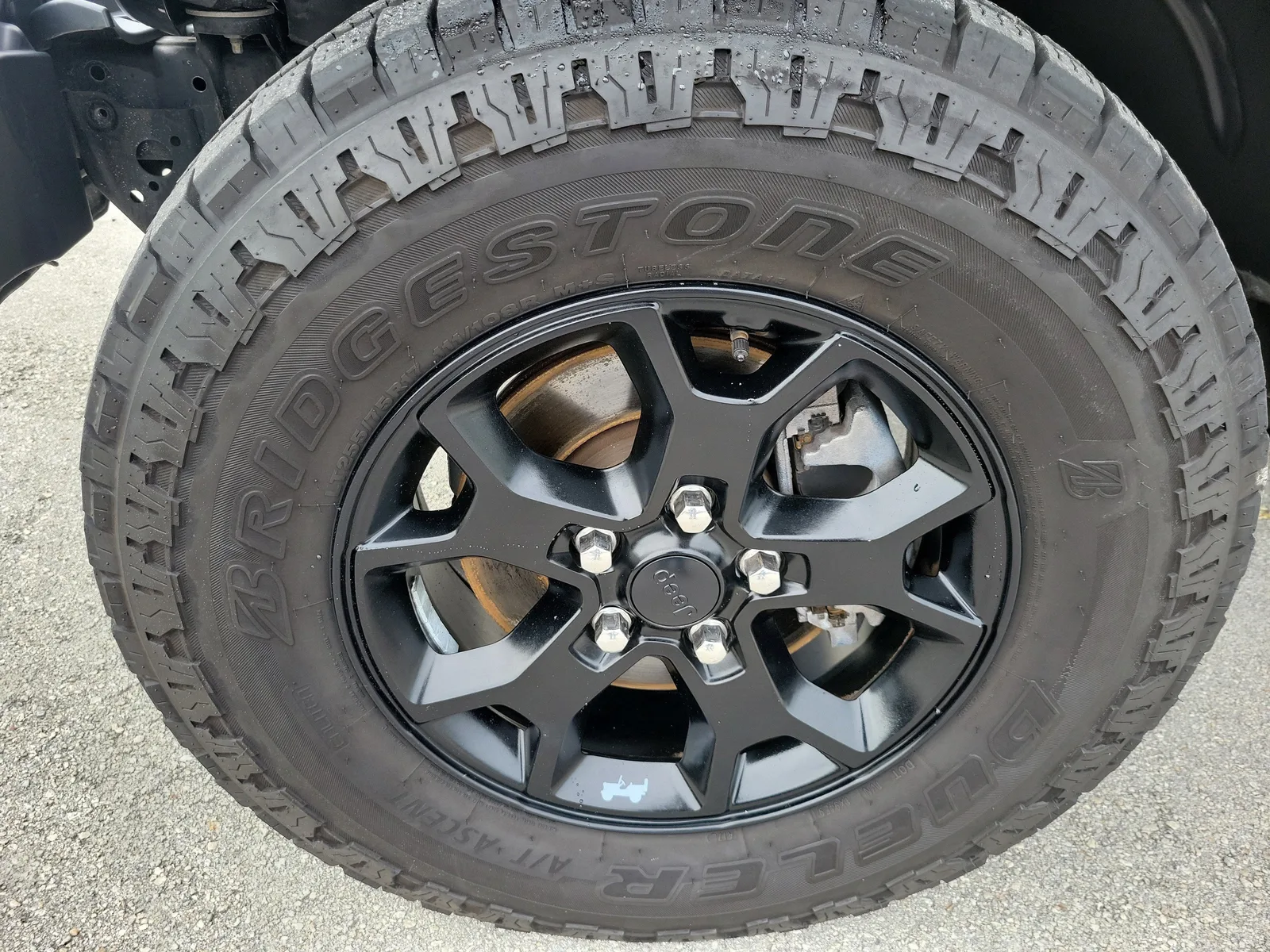 2020 Jeep Wrangler Unlimited Willys 4WD Diesel photo 10