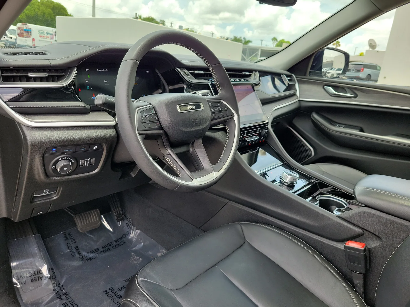 2022 Jeep Grand Cherokee 4xe 4WD photo 9
