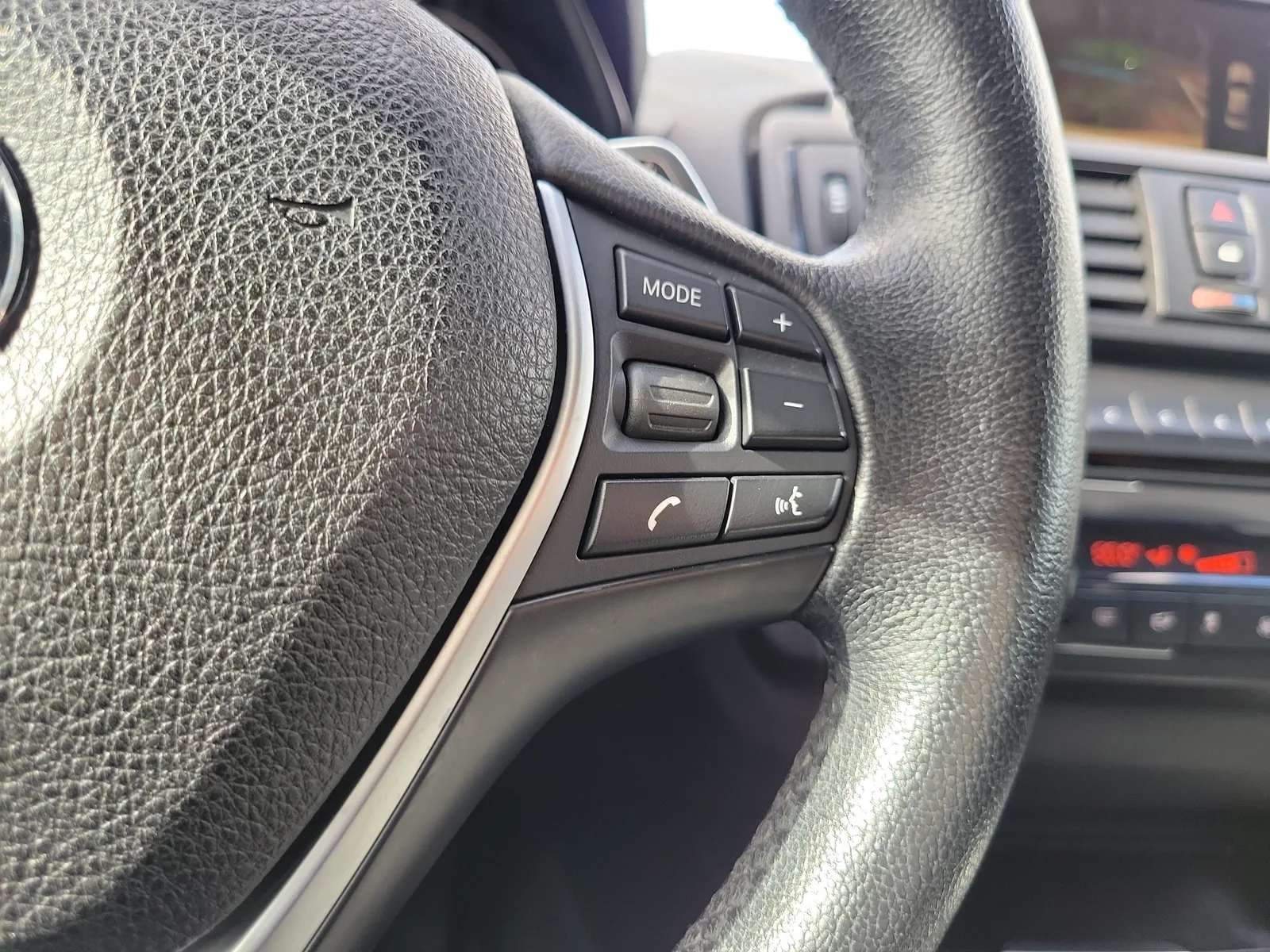 2015 BMW 2 Series 228i photo 16