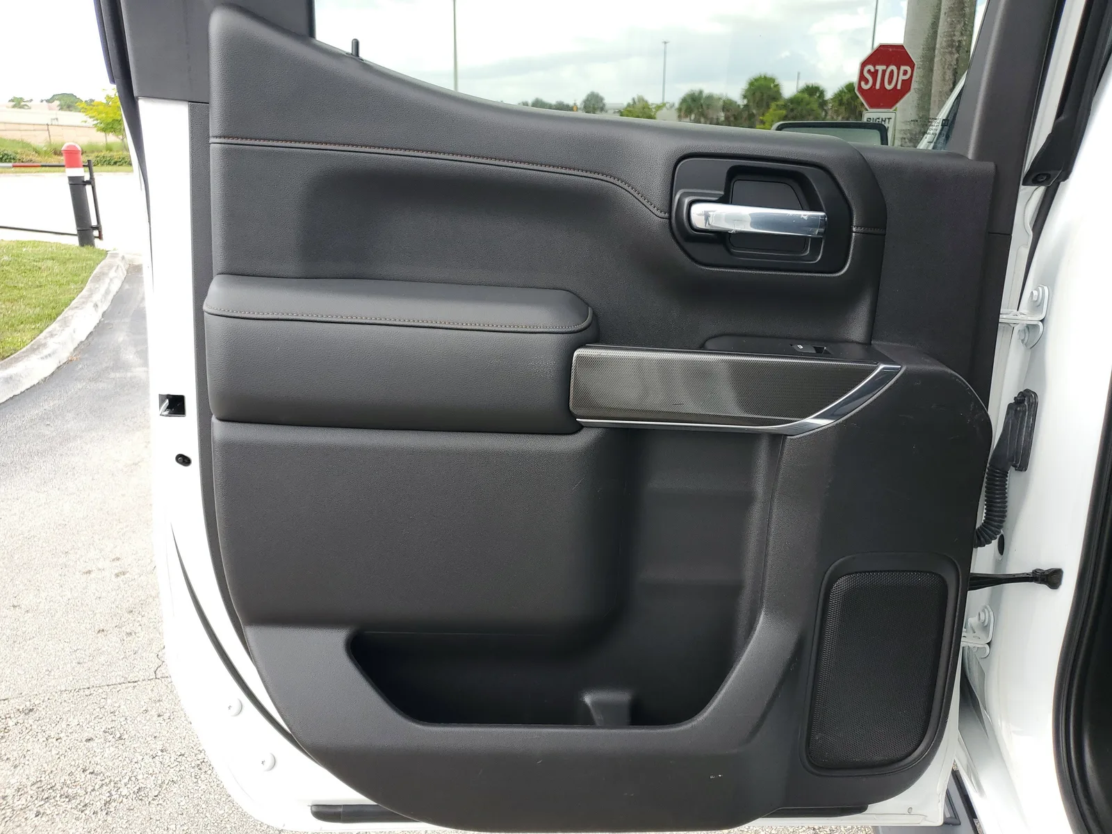 2020 GMC Sierra 1500 AT4 4WD photo 32