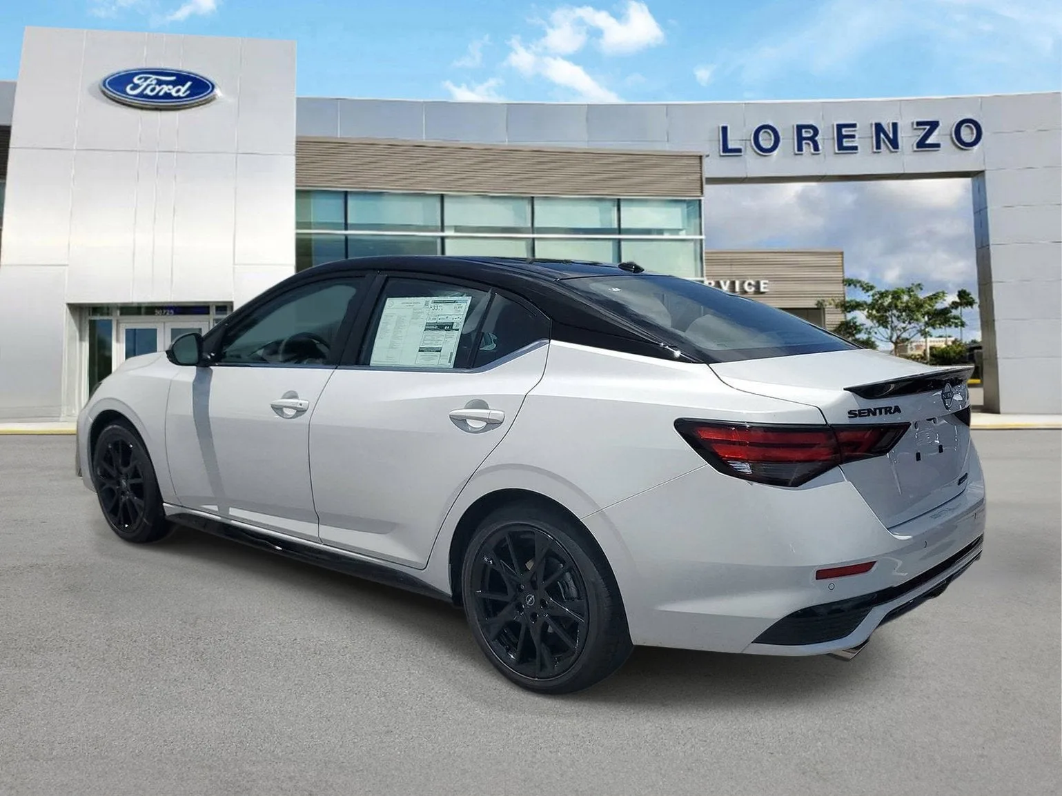 2025 Nissan Sentra SR photo 6