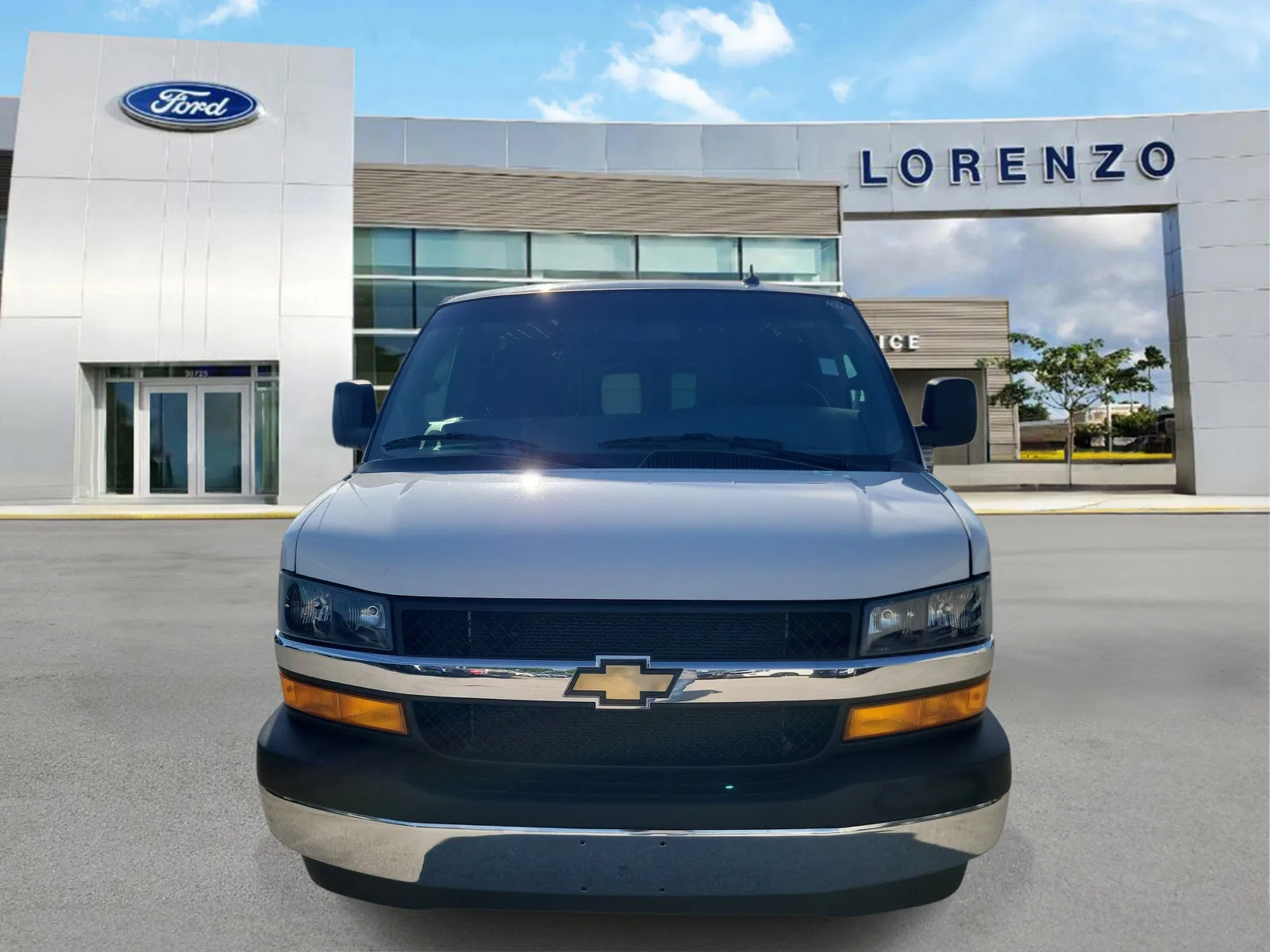 2025 Chevrolet Express Cargo Van Work Van photo 2