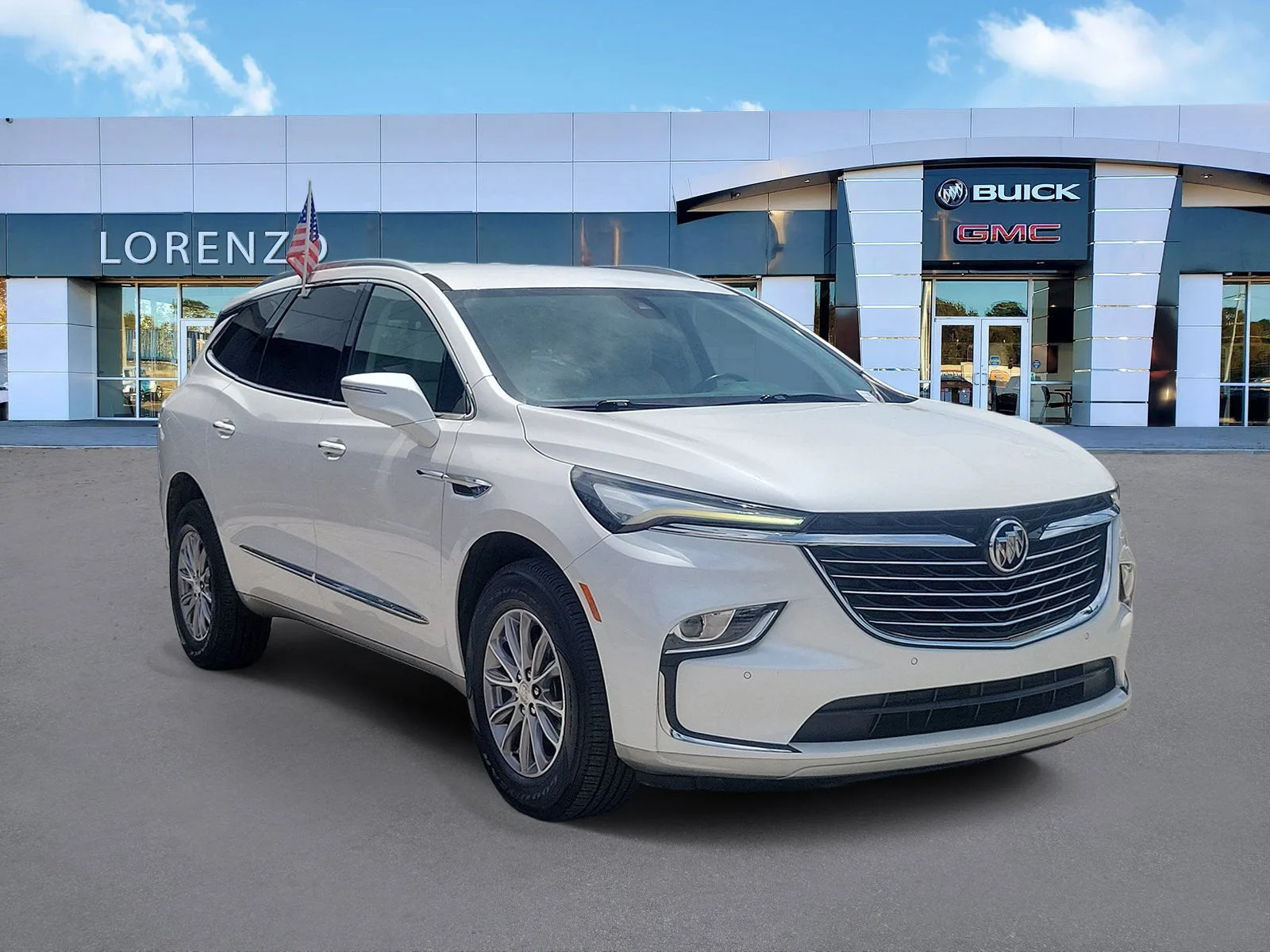 2022 Buick Enclave Essence photo 3