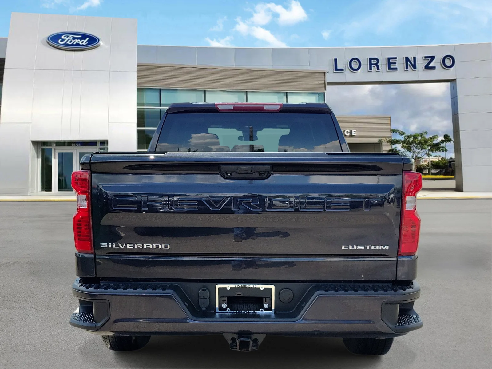 2023 Chevrolet Silverado 1500 Custom photo 6