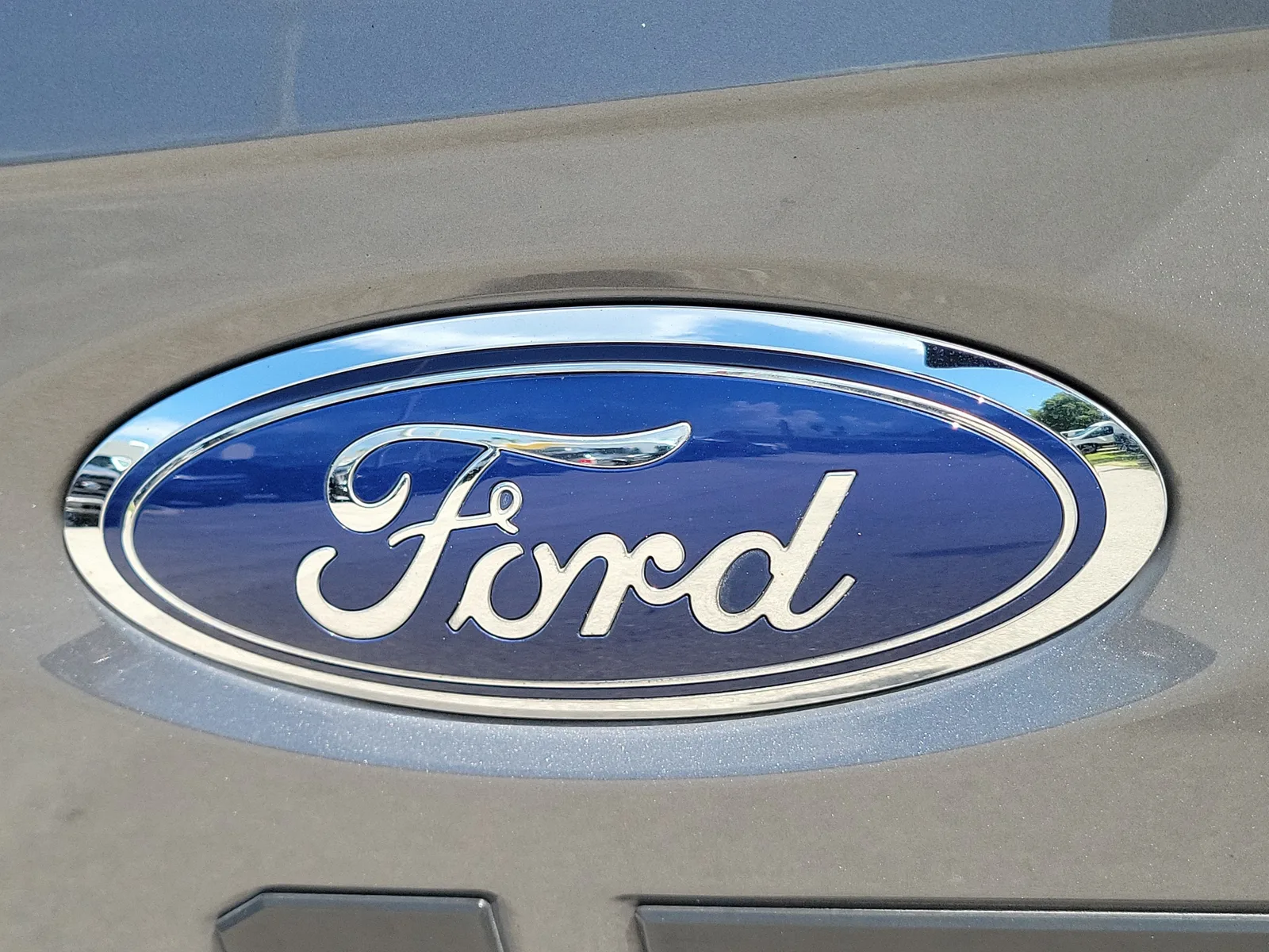 2023 Ford F-150 XLT 4WD photo 25