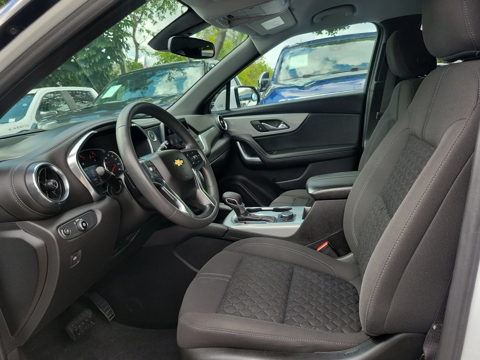 2022 Chevrolet Blazer 2LT photo 11