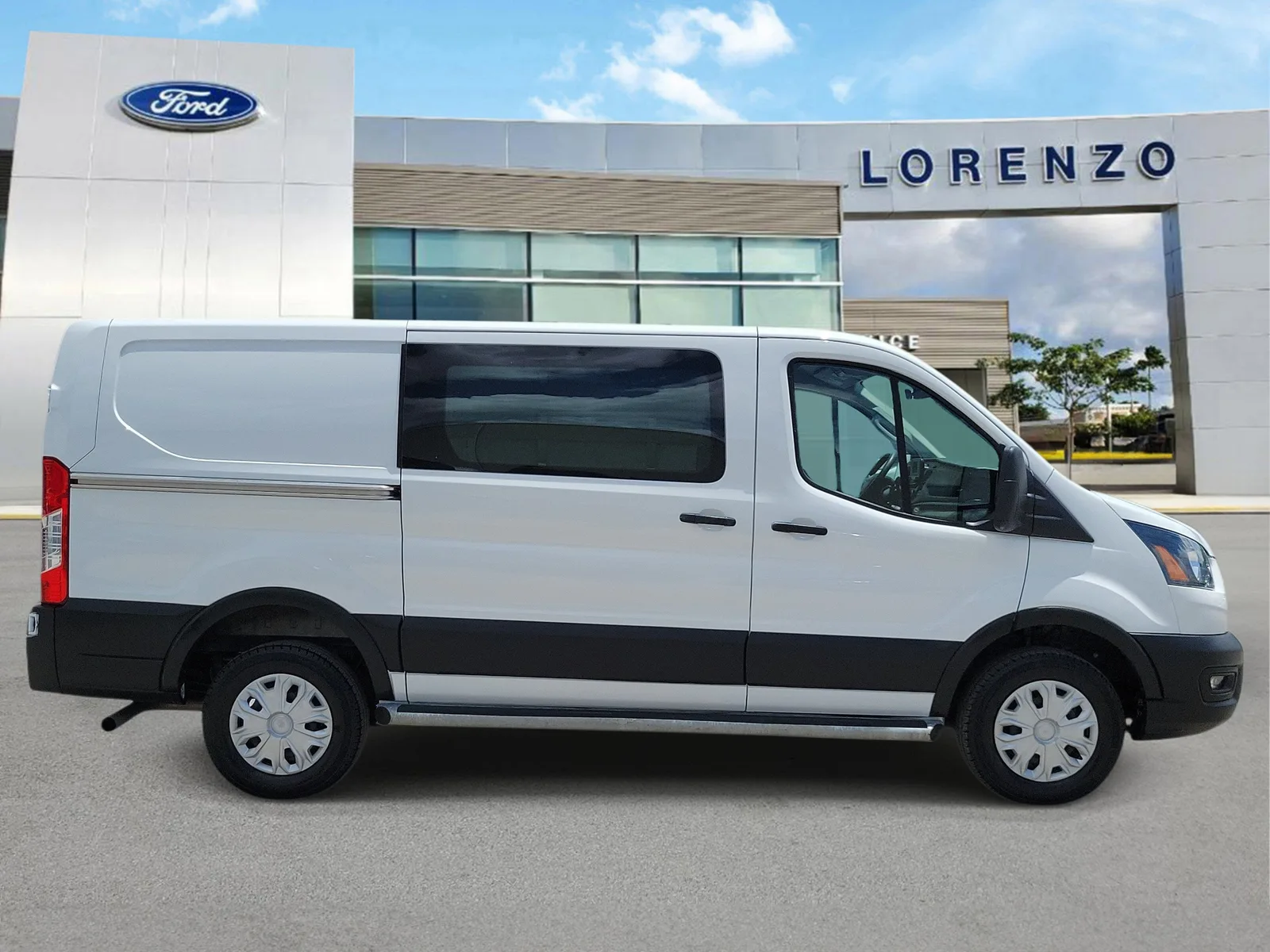 2024 Ford Transit Cargo Van Base photo 4
