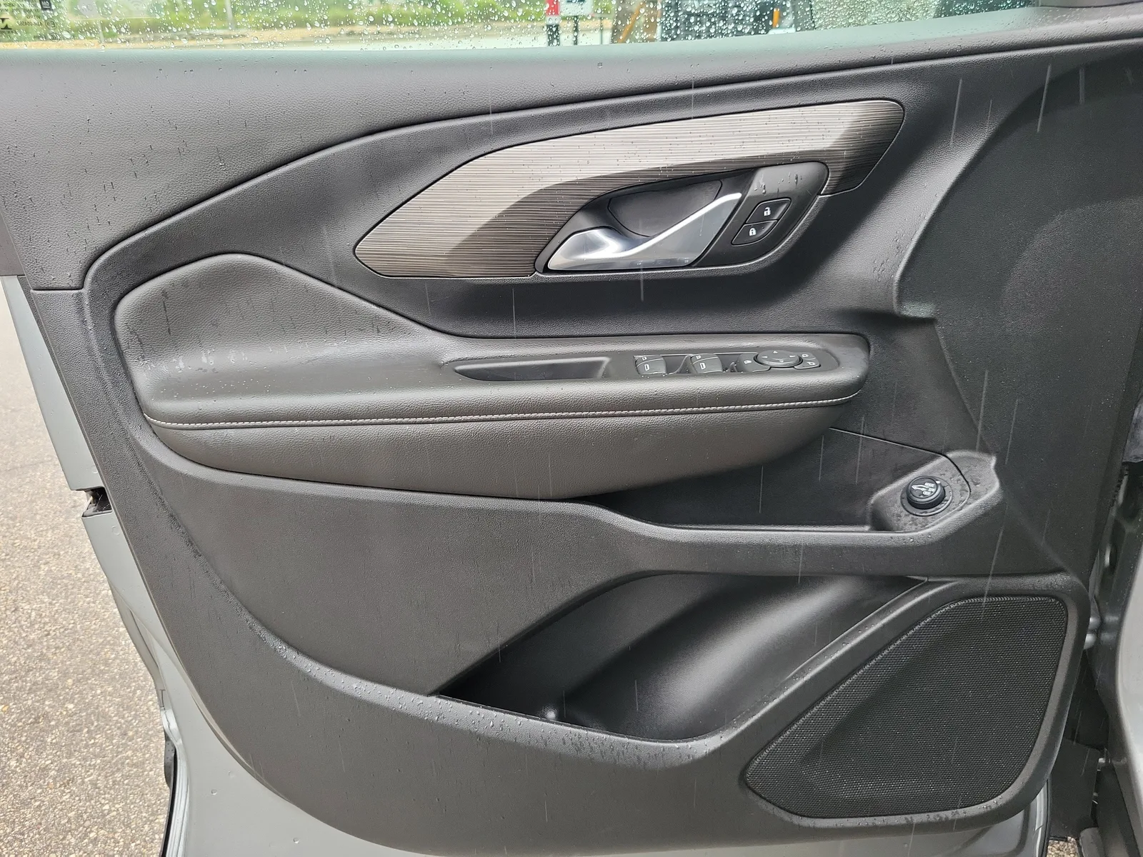 2023 GMC Terrain SLE photo 21