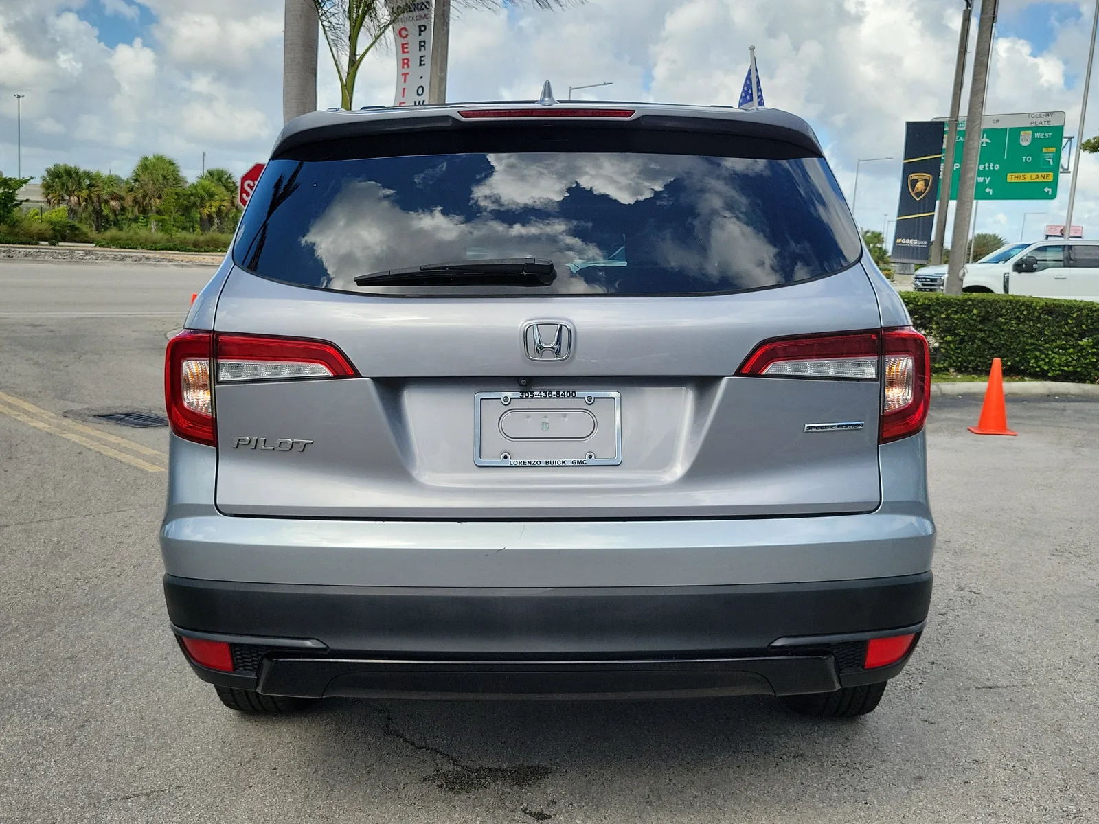 2021 Honda Pilot Special Edition photo 6