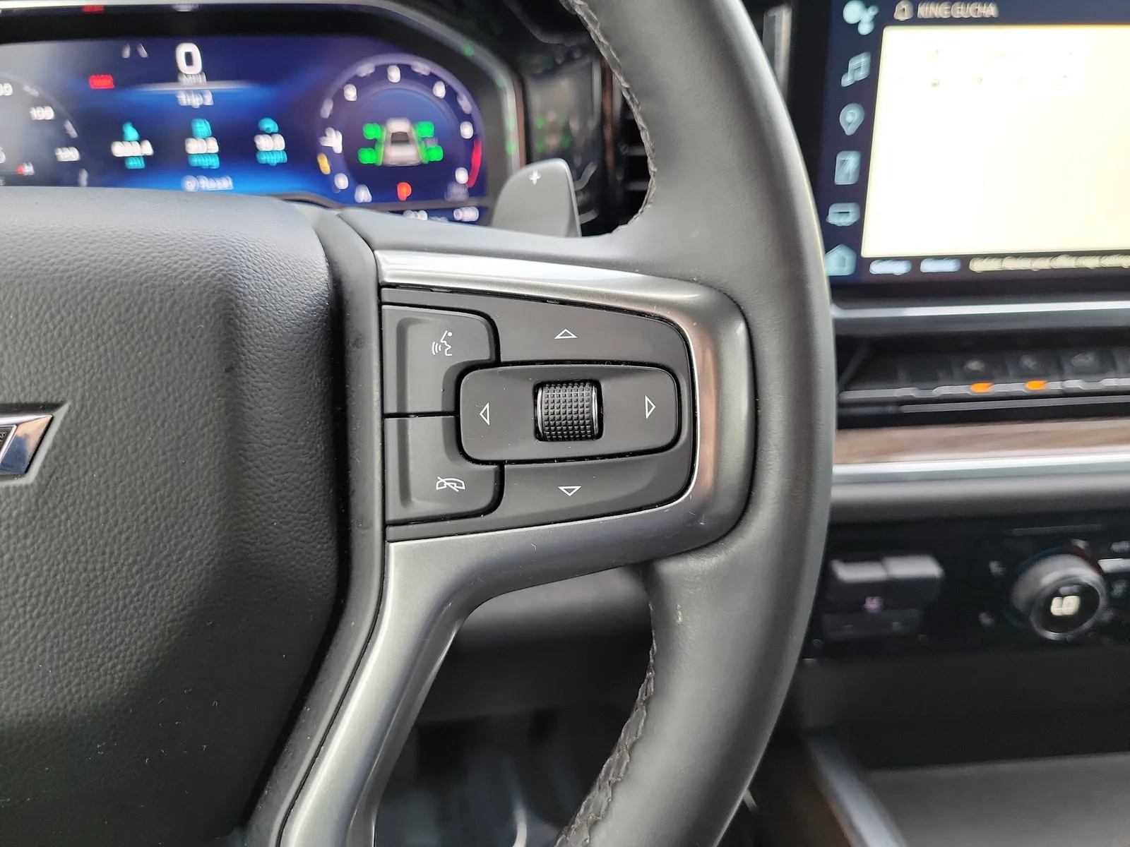 2024 Chevrolet Silverado 1500 RST photo 20