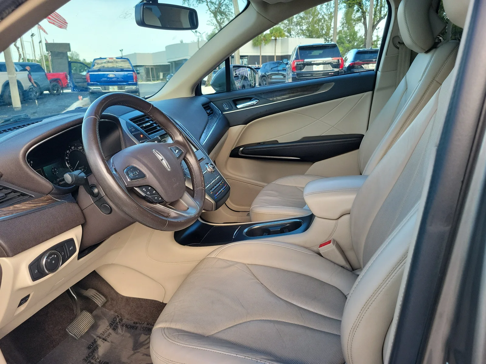 2017 Lincoln MKC Reserve photo 13