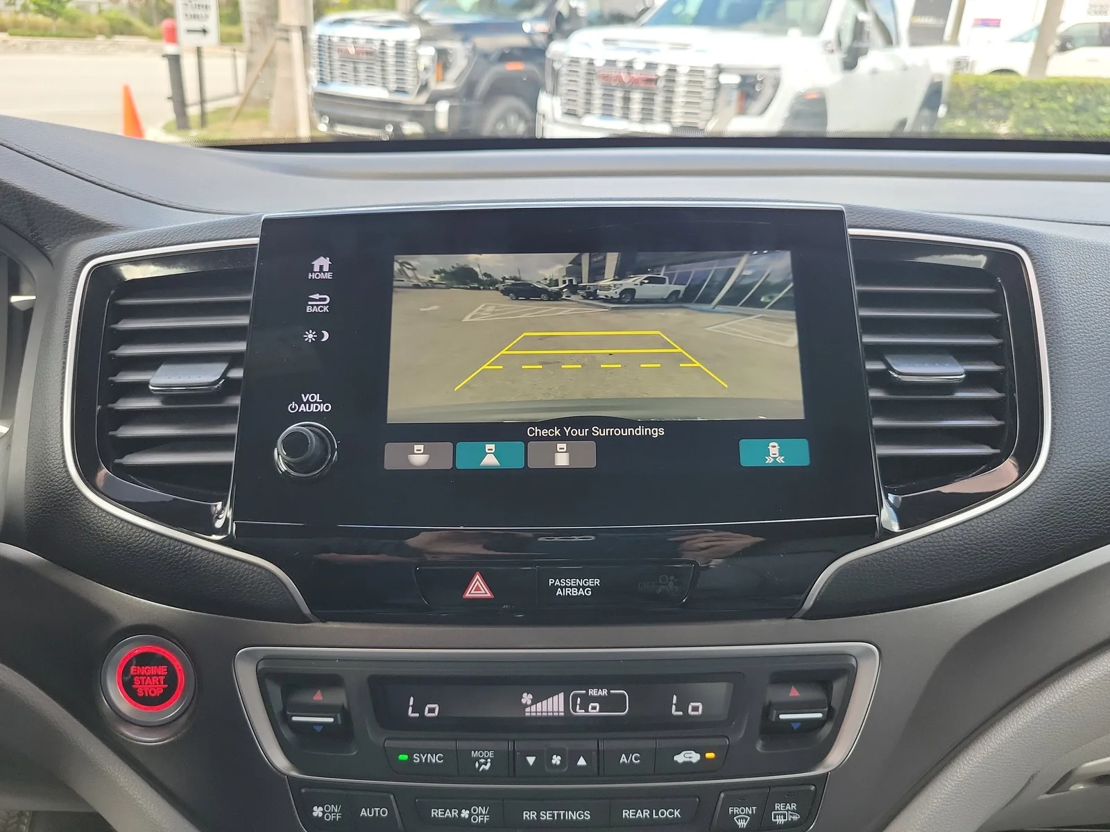2021 Honda Pilot Special Edition photo 10