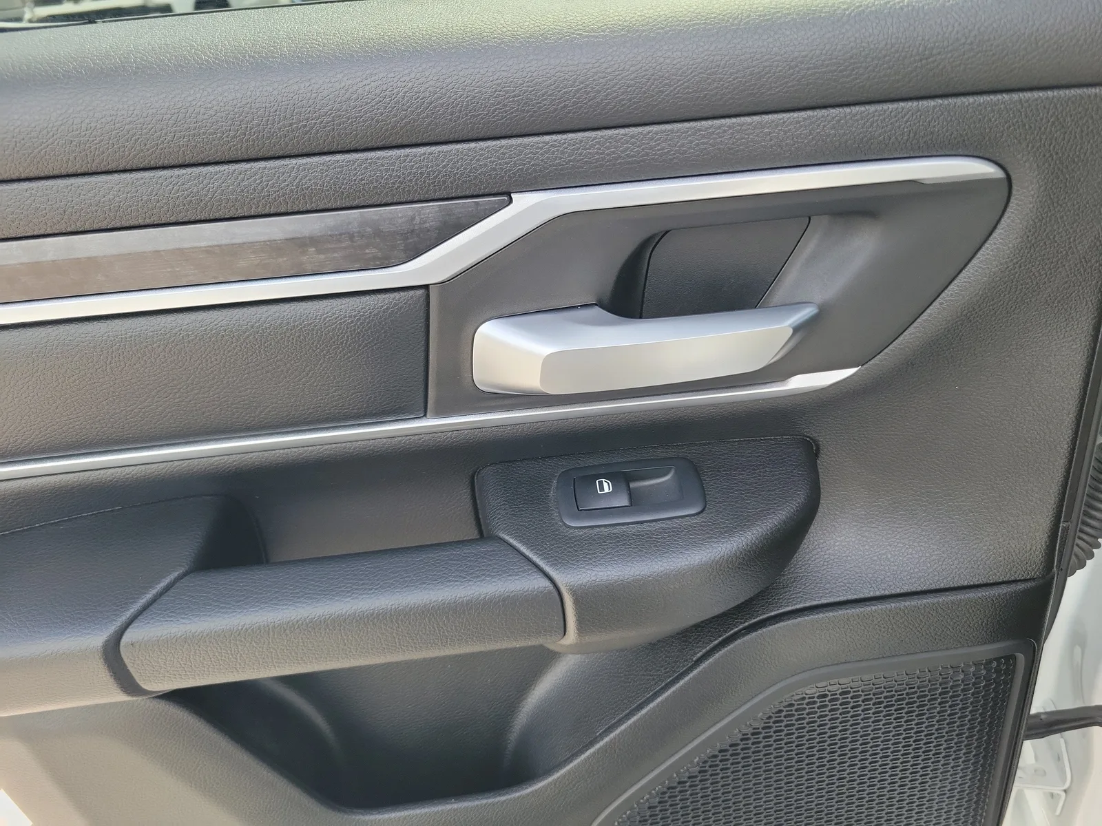 2023 RAM 1500 Big Horn 4x4 photo 28