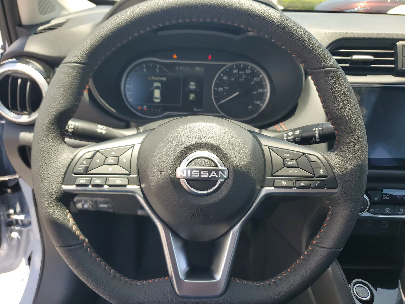 2025 Nissan Versa SR photo 16