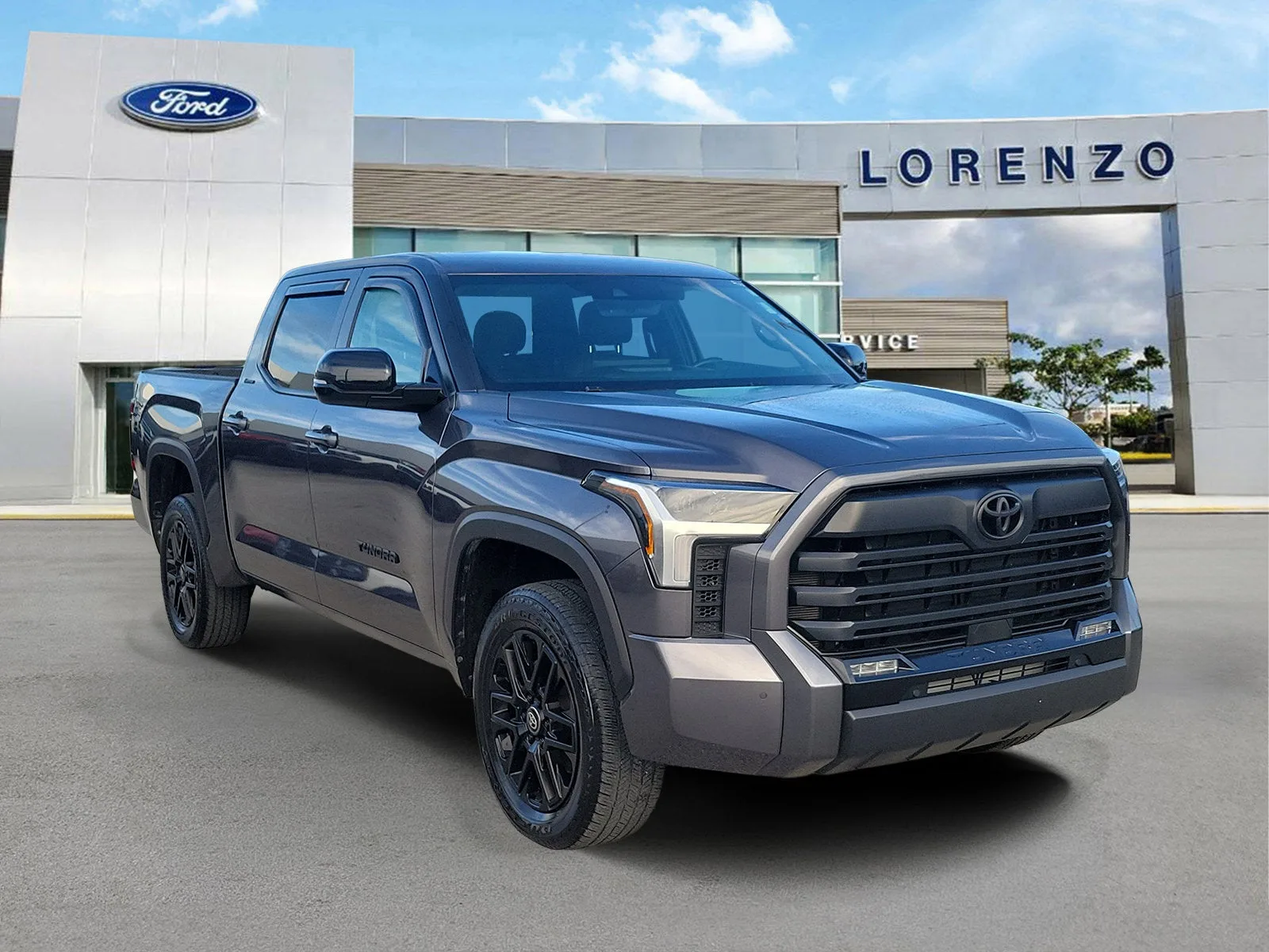 2025 Toyota Tundra 4WD Limited photo 3