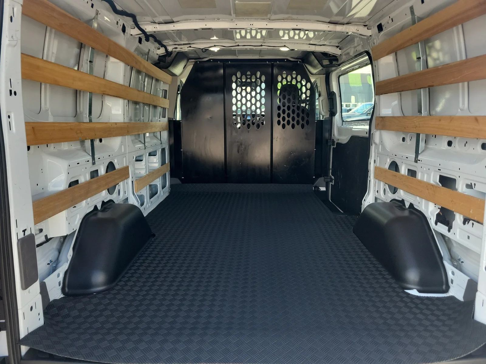 2025 Ford Transit Cargo Van Base photo 16