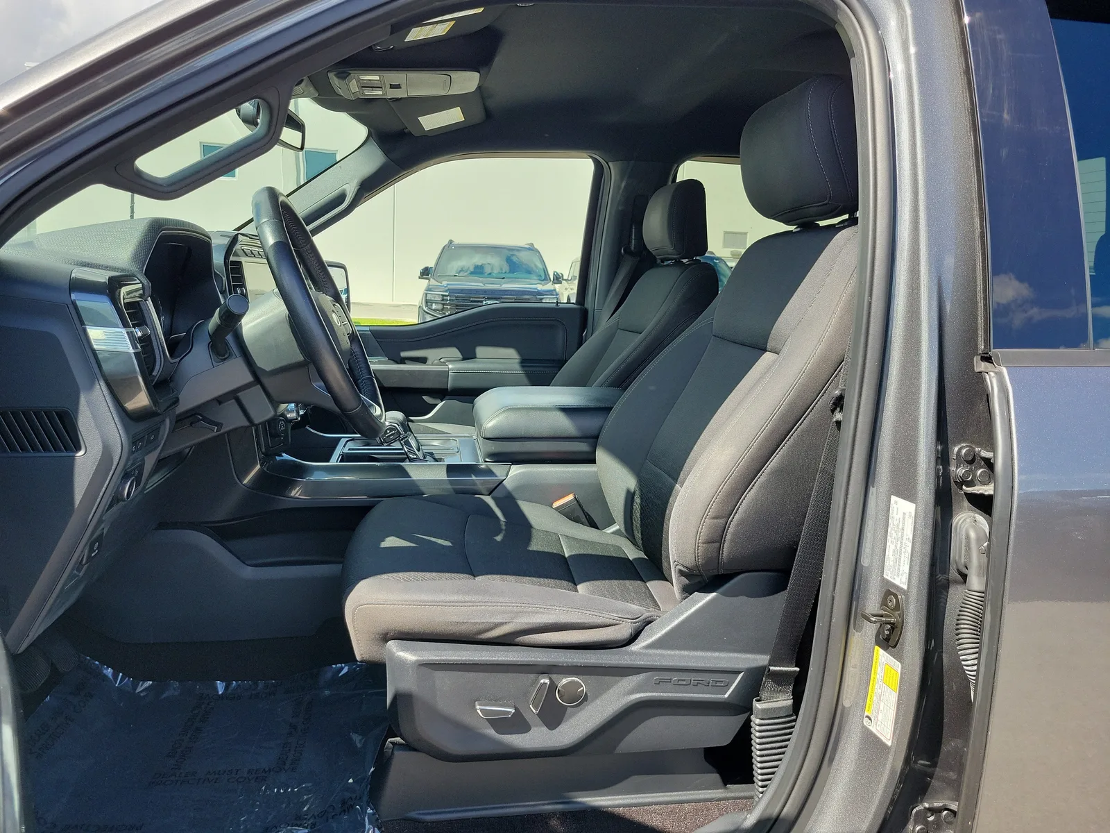 2021 Ford F-150 XLT 4WD photo 16
