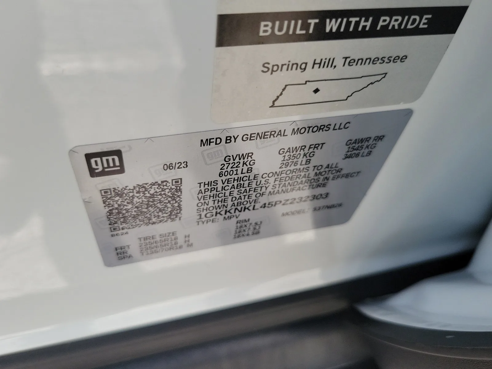 2023 GMC Acadia SLE photo 31