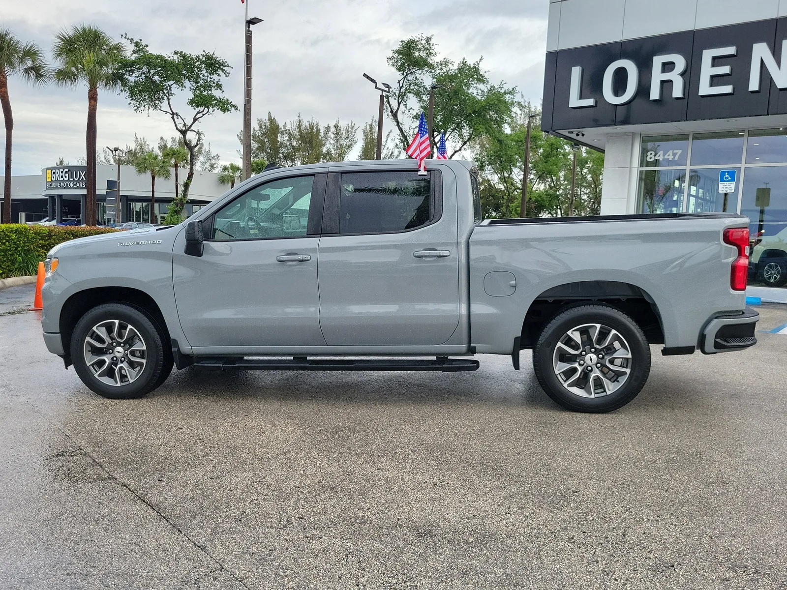 2024 Chevrolet Silverado 1500 RST photo 8
