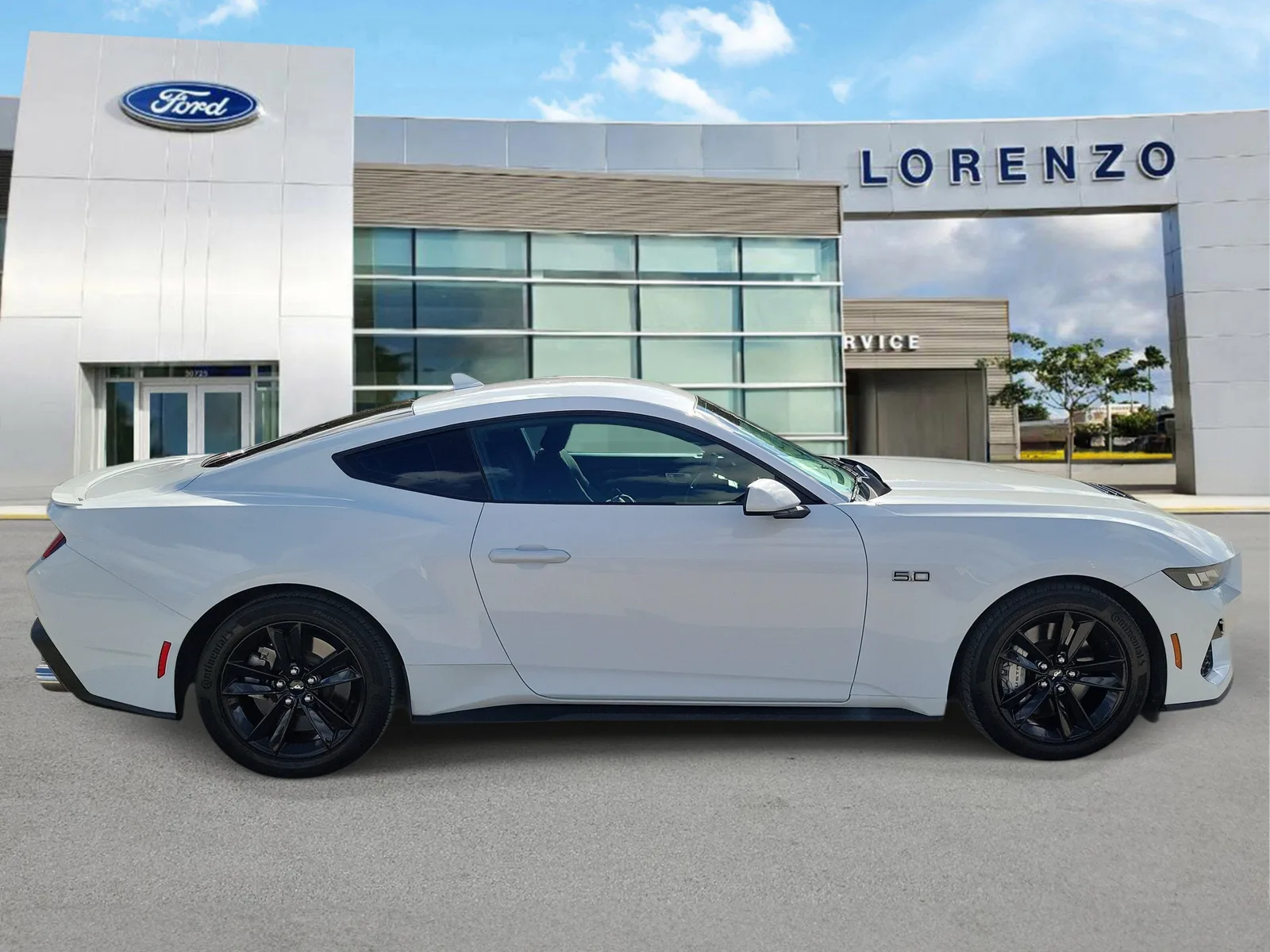 2024 Ford Mustang GT photo 4