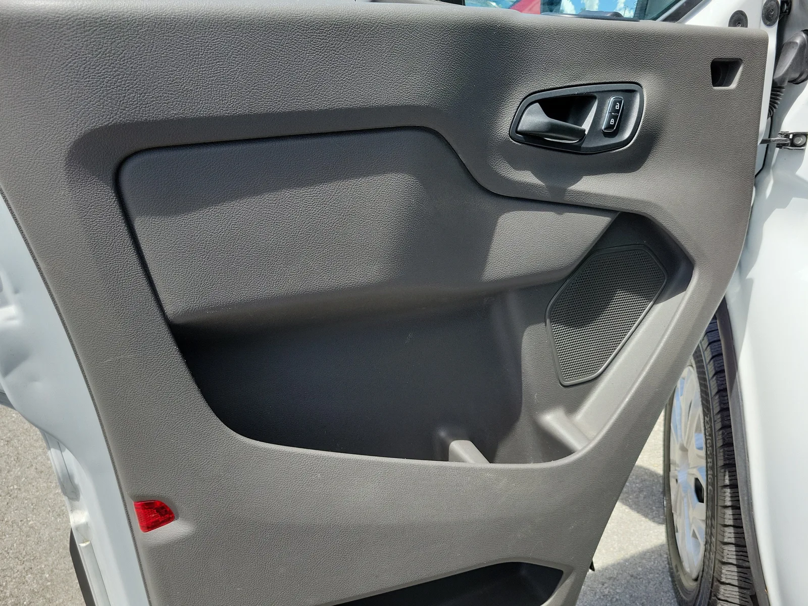 2024 Ford Transit Cargo Van Base photo 25