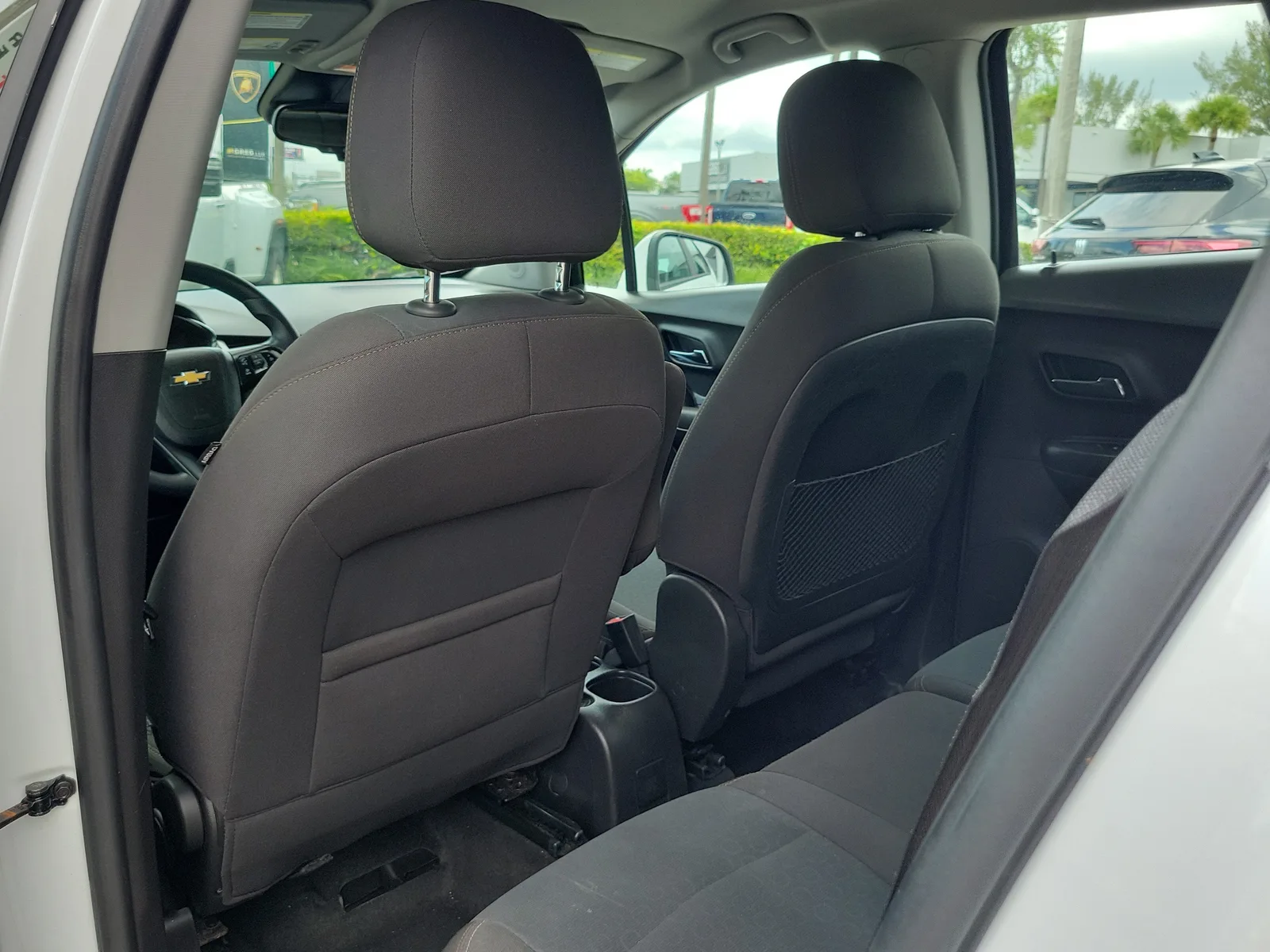2020 Chevrolet Trax LS photo 12