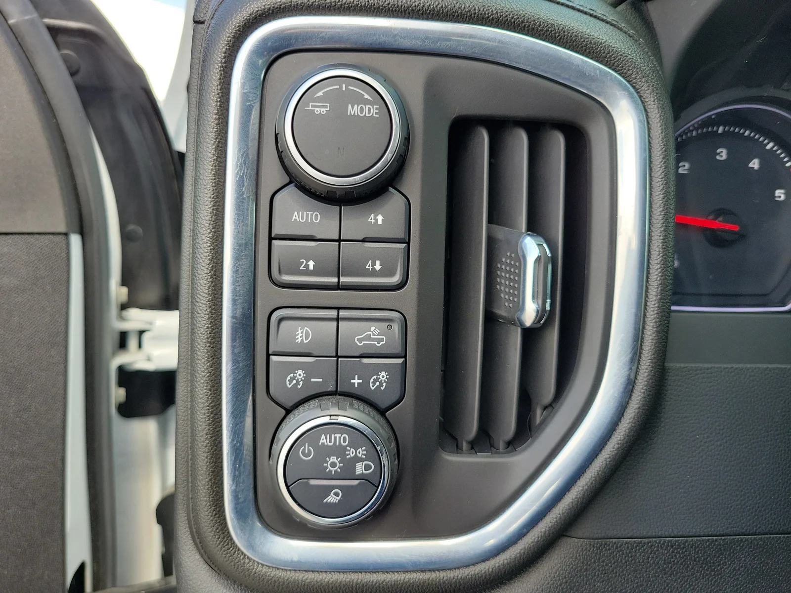 2022 Chevrolet Silverado 2500HD LTZ 4WD Diesel photo 26