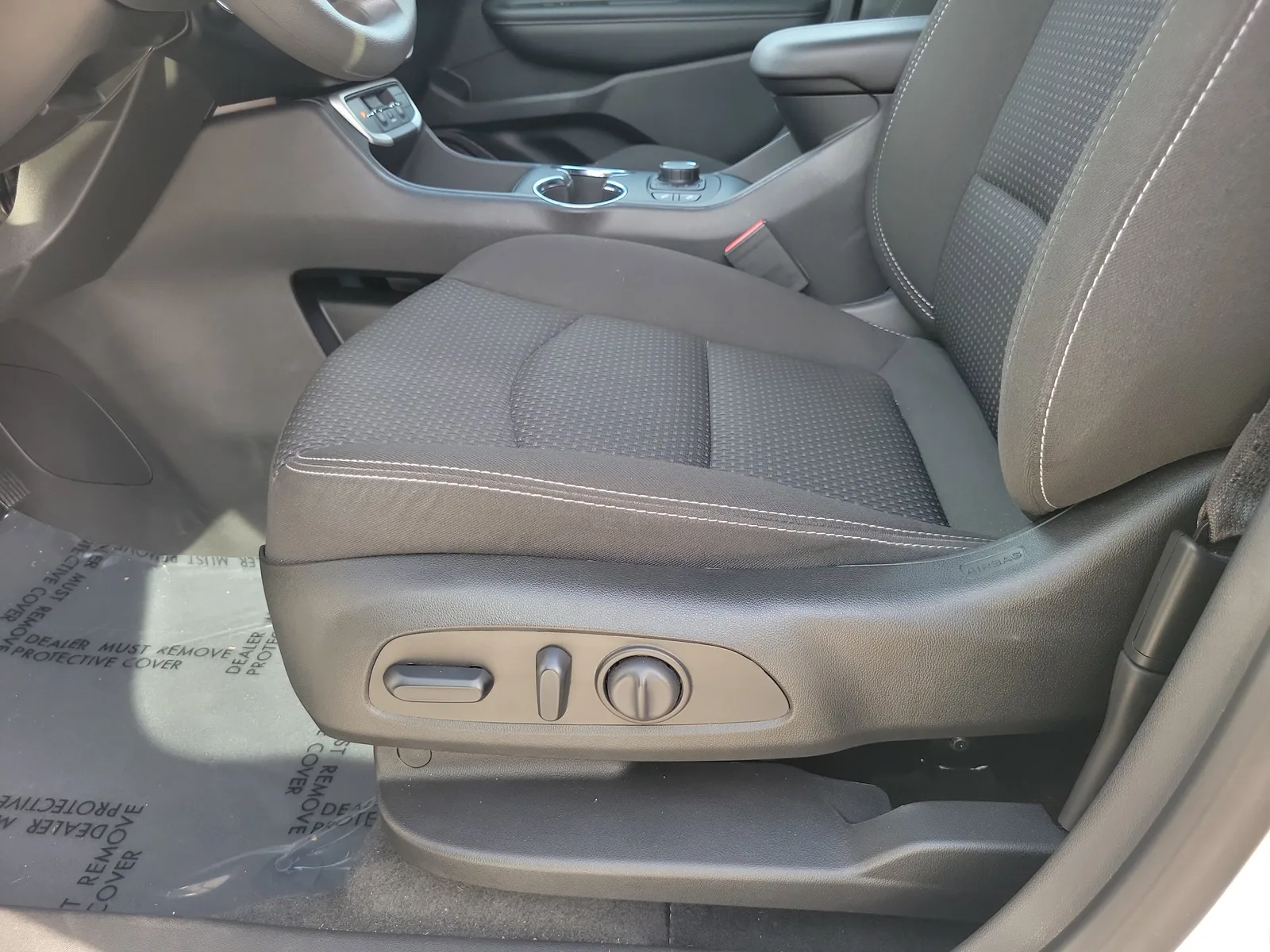 2023 GMC Terrain SLE photo 18