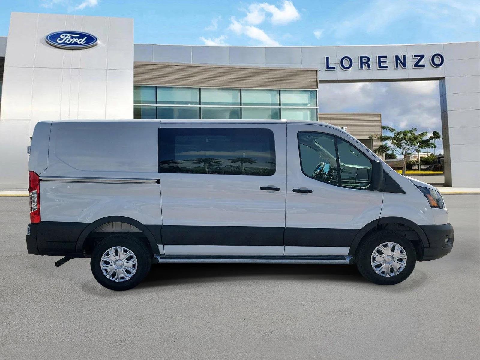 2025 Ford Transit Cargo Van Base photo 4