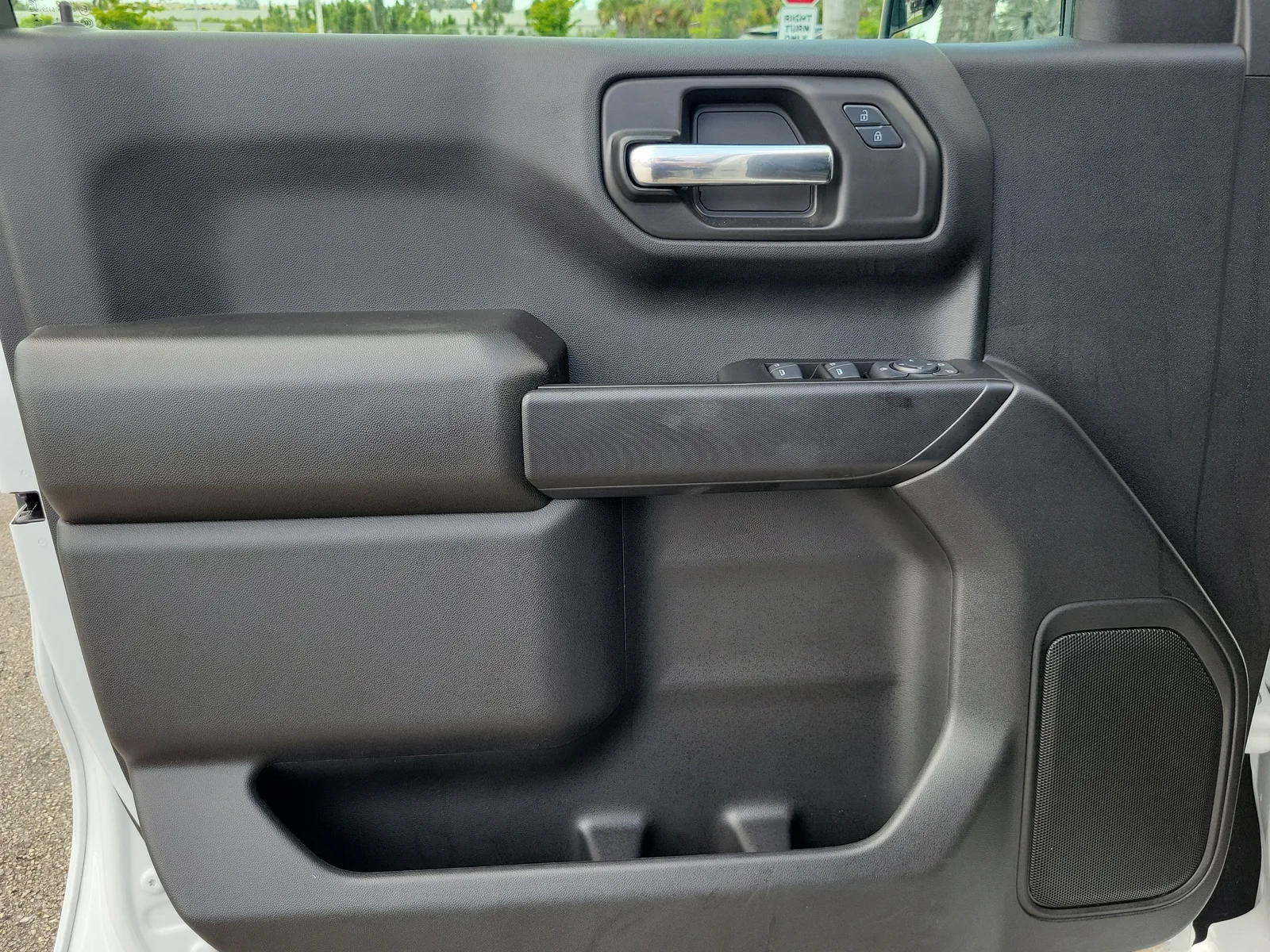 2025 GMC Sierra 1500 Pro photo 21
