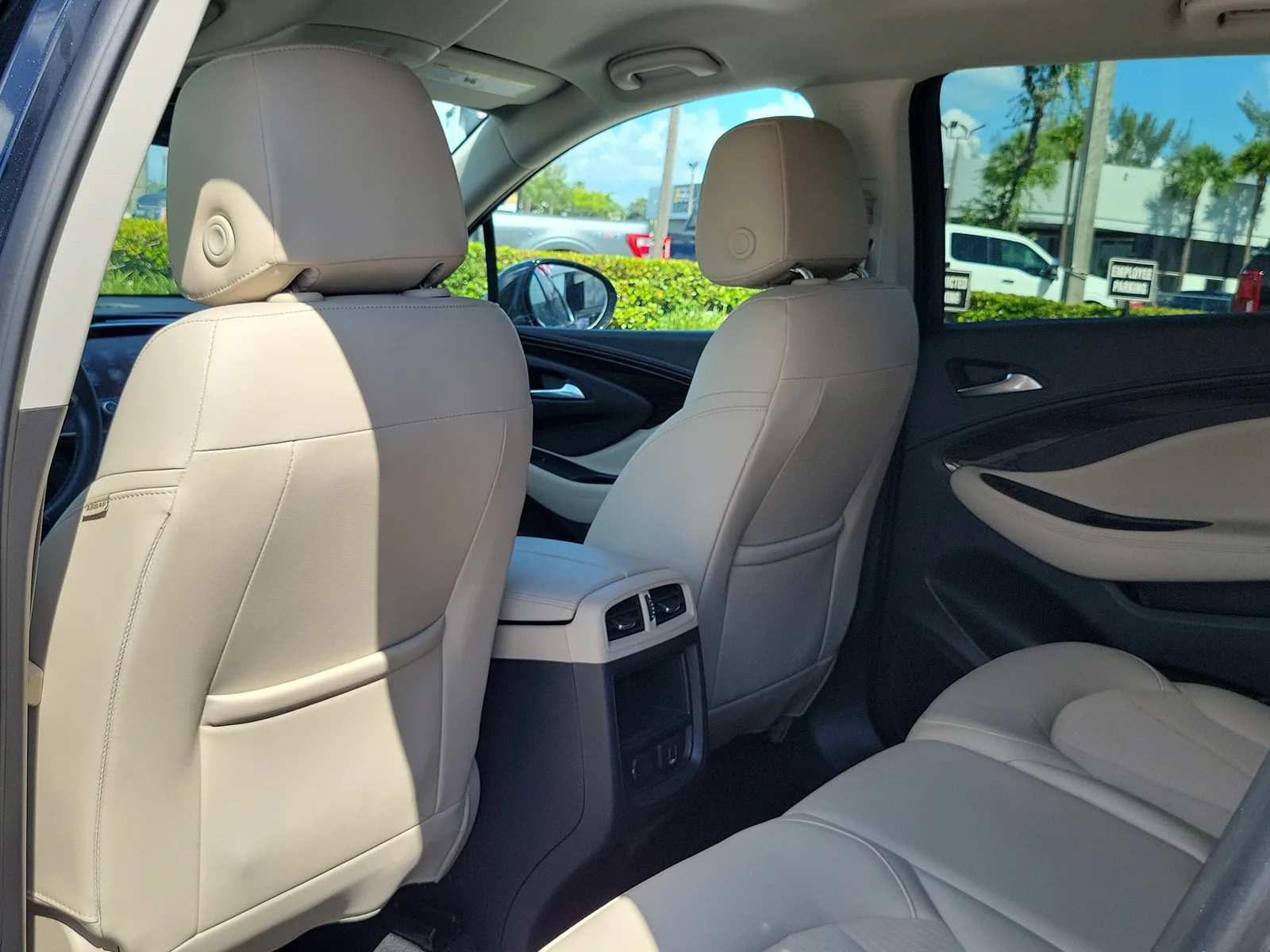 2020 Buick Envision Preferred photo 14