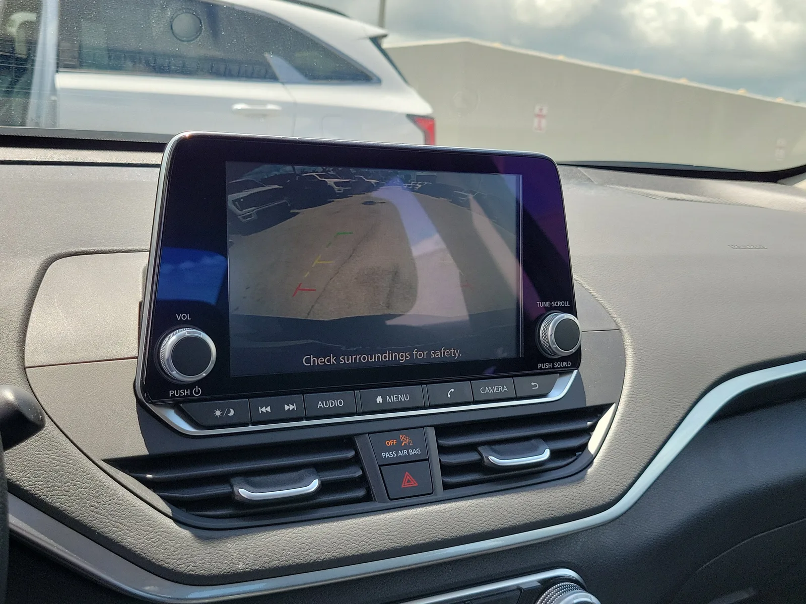 2025 Nissan Altima S photo 30