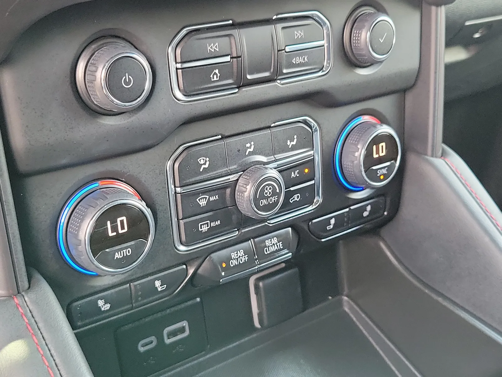 2023 Chevrolet Tahoe RST photo 35