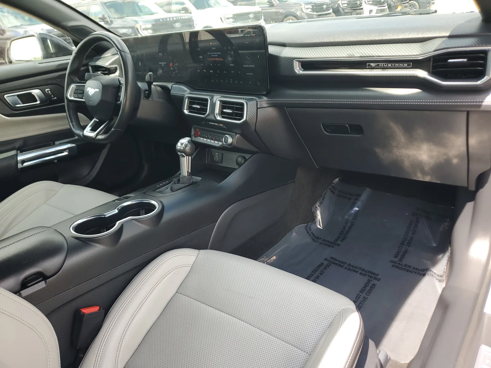 2025 Ford Mustang EcoBoost Premium photo 16