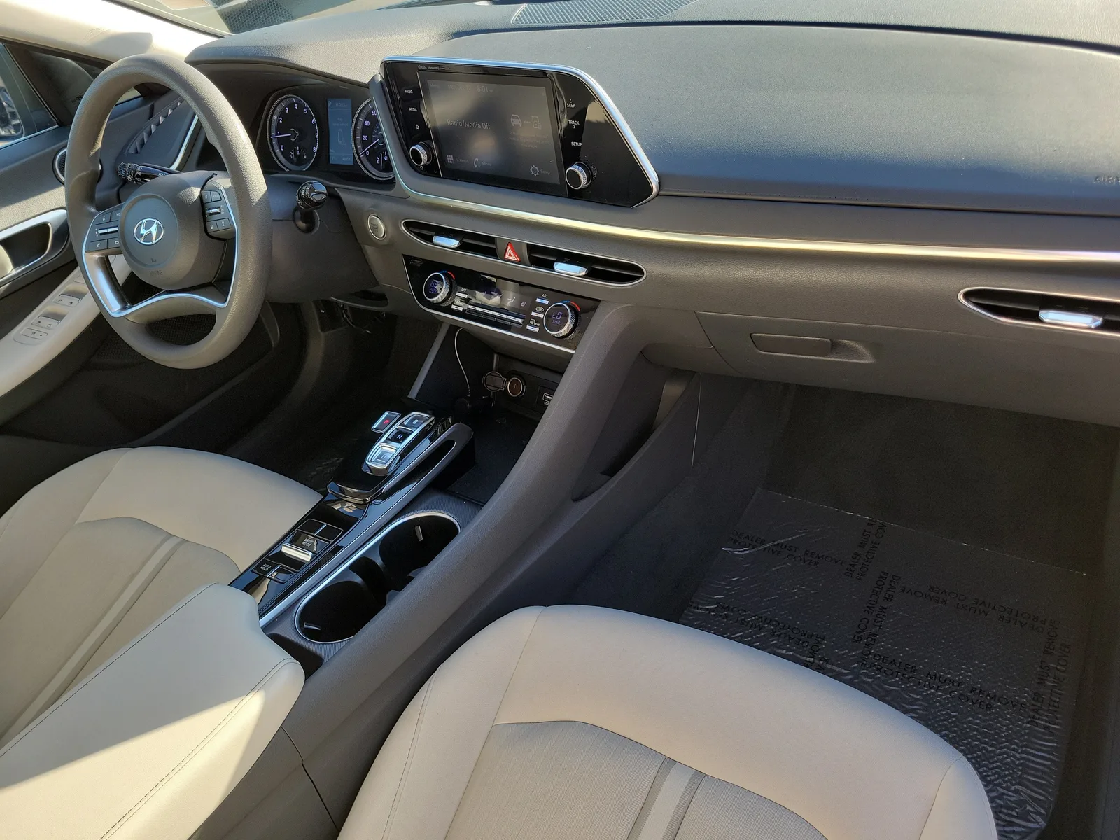 2022 Hyundai Sonata SEL photo 16