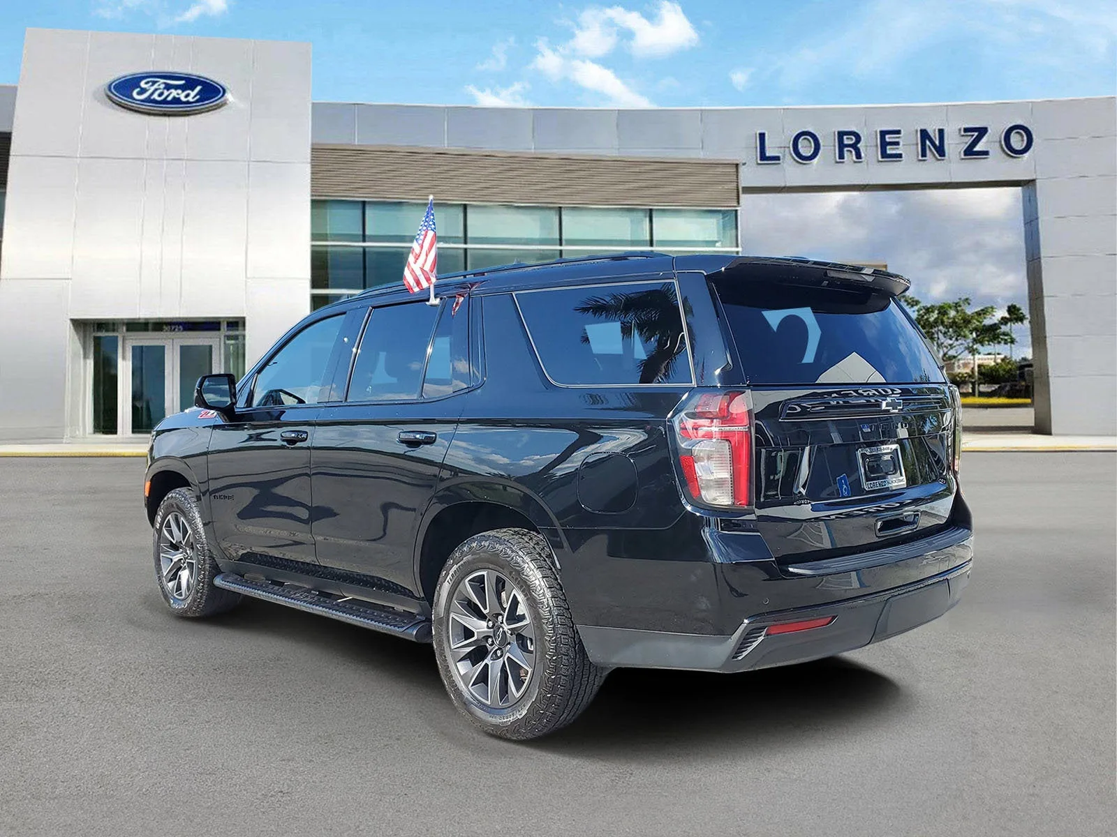 2023 Chevrolet Tahoe Z71 photo 7
