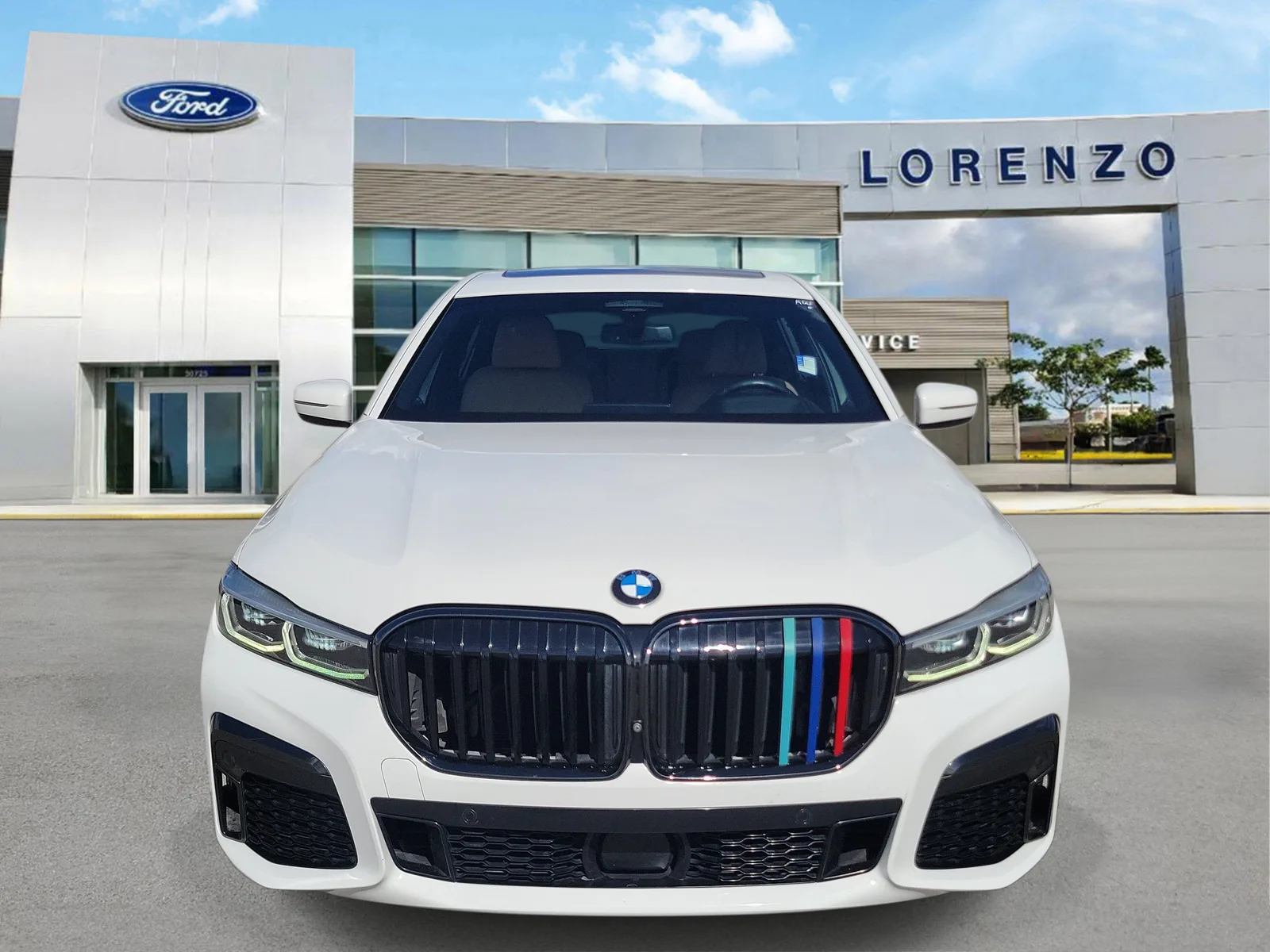2021 BMW 7 Series 750i xDrive photo 2
