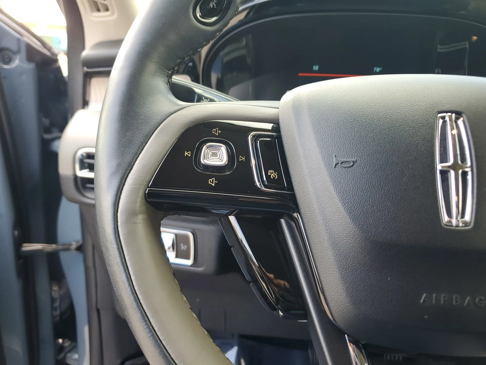 2023 Lincoln Corsair Grand Touring 4WD photo 21