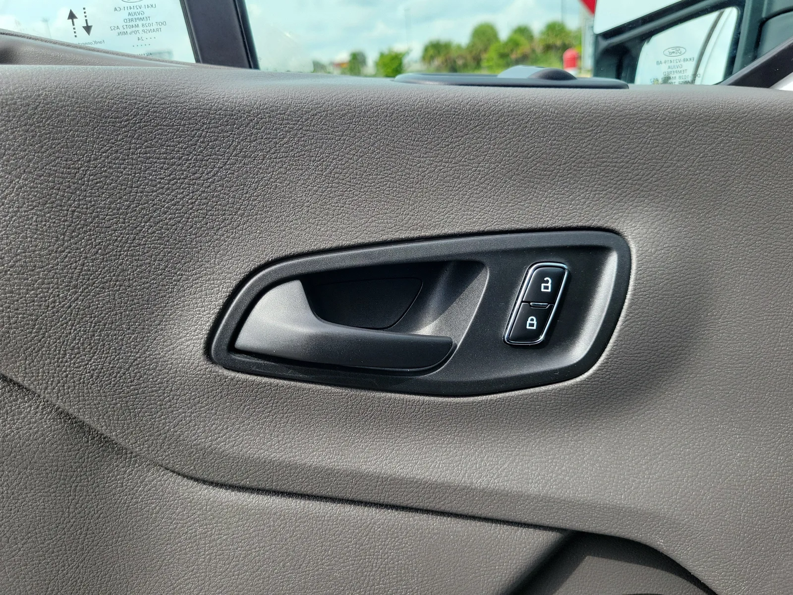 2025 Ford Transit Cargo Van Base photo 21