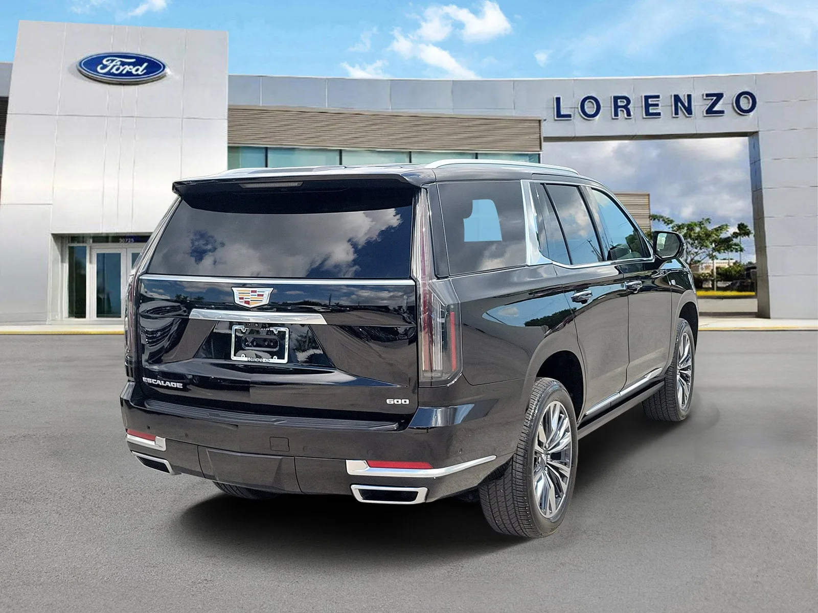2025 Cadillac Escalade 4WD Premium Luxury photo 5