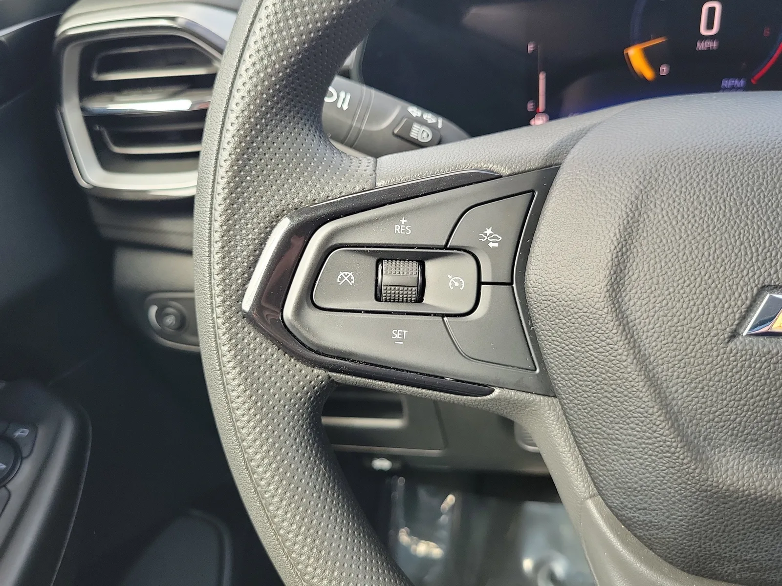 2024 Chevrolet Trailblazer LT photo 18