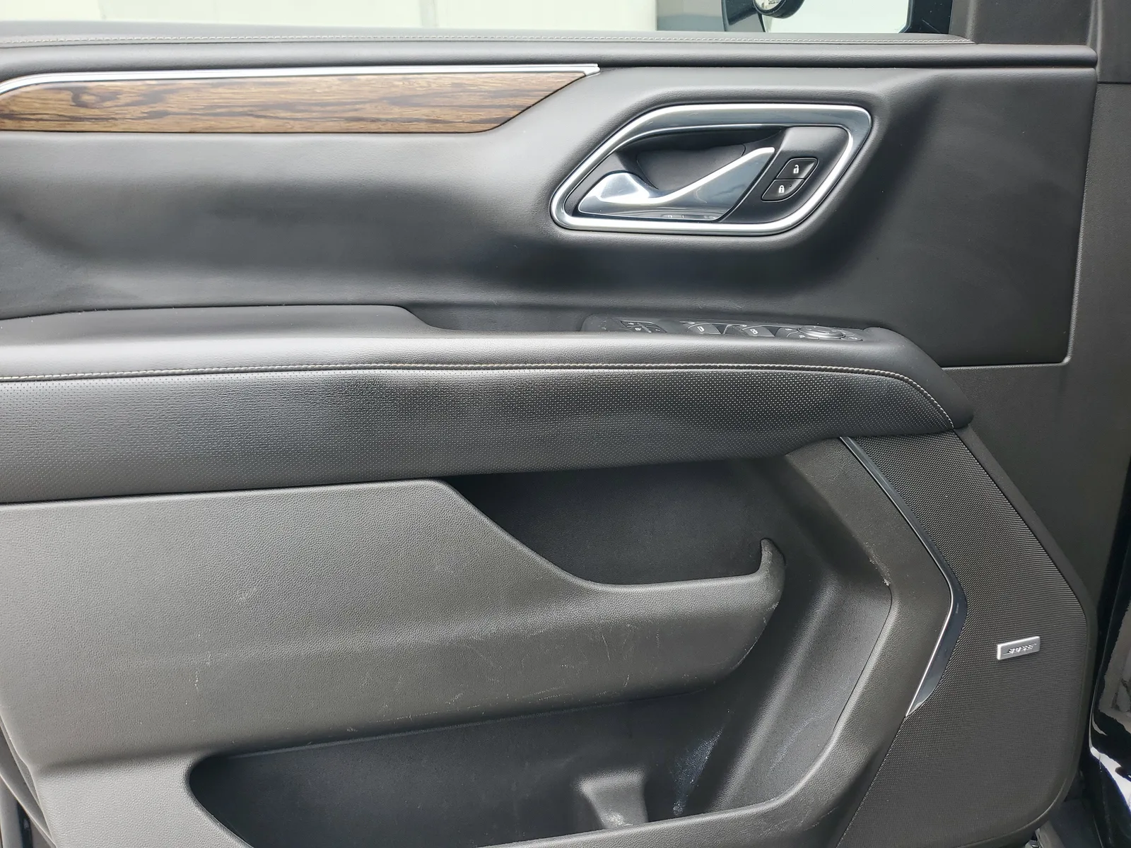 2021 Chevrolet Tahoe Premier photo 28