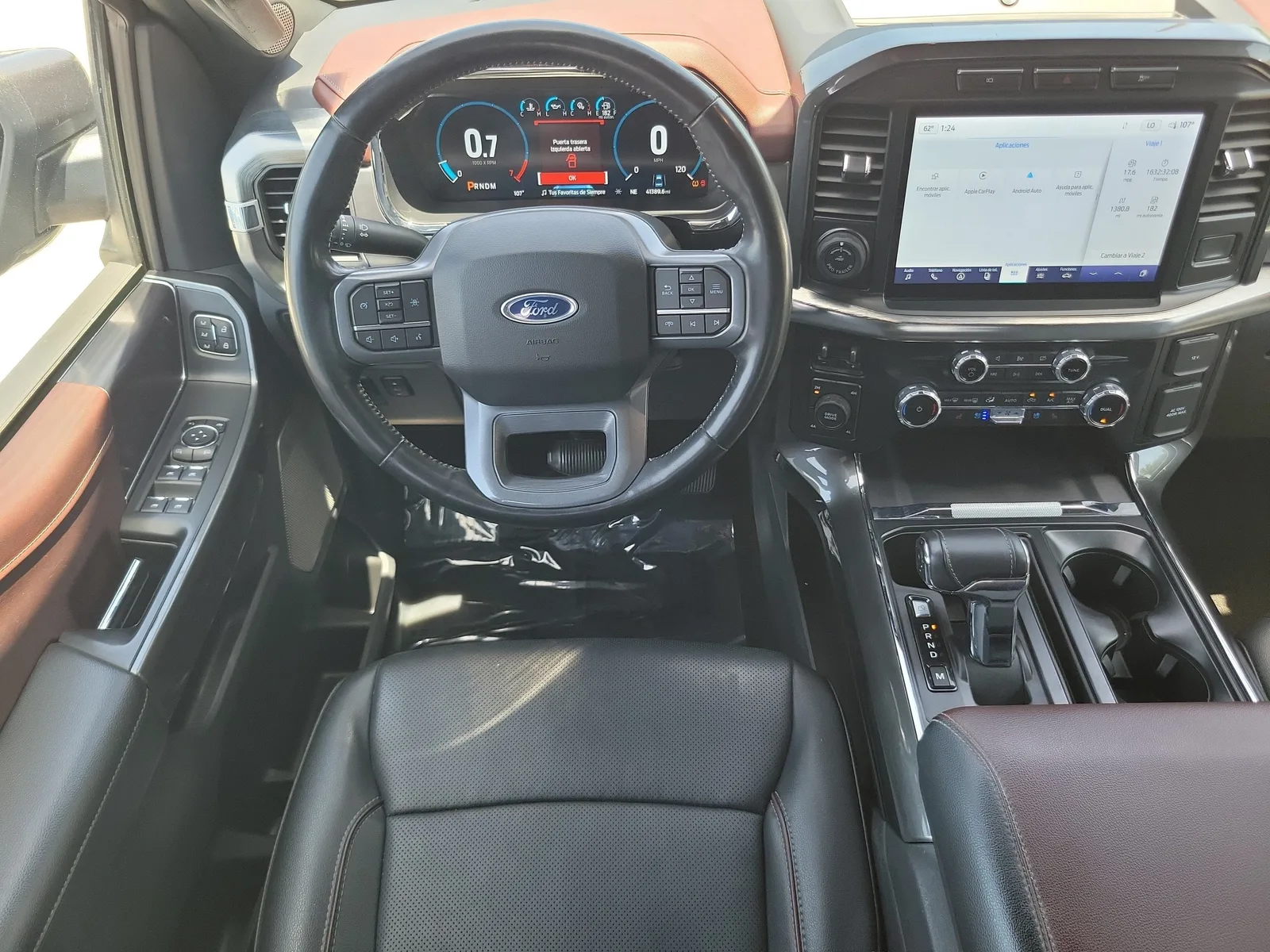 2023 Ford F-150 LARIAT 4WD photo 18