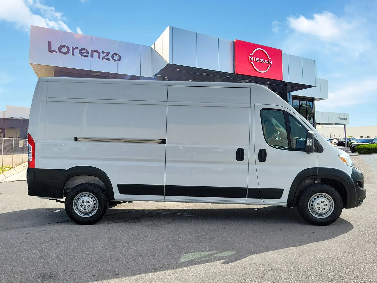 2026 RAM ProMaster Cargo Van Tradesman photo 4